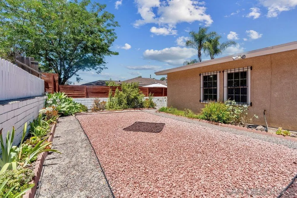 https://cdn.realtyfeed.com/cdn/127/260019756/9545b62d76e1288d75532f75adb611c1.webp