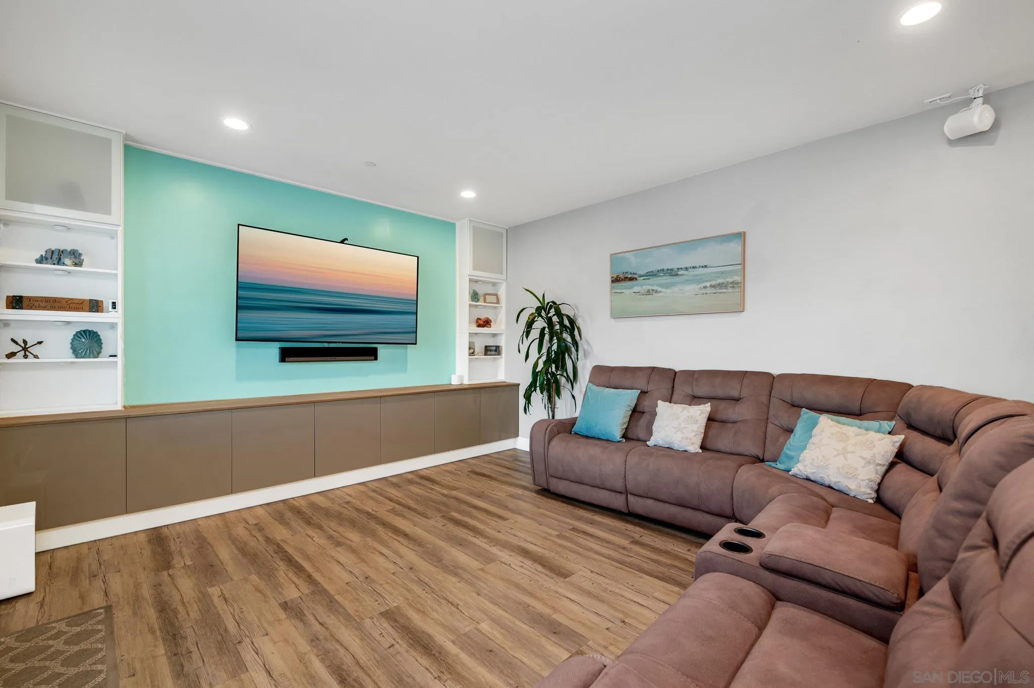 571 Delaware, Imperial Beach, CA 91932 - Photo 4 of 51, Imperial Beach, CA