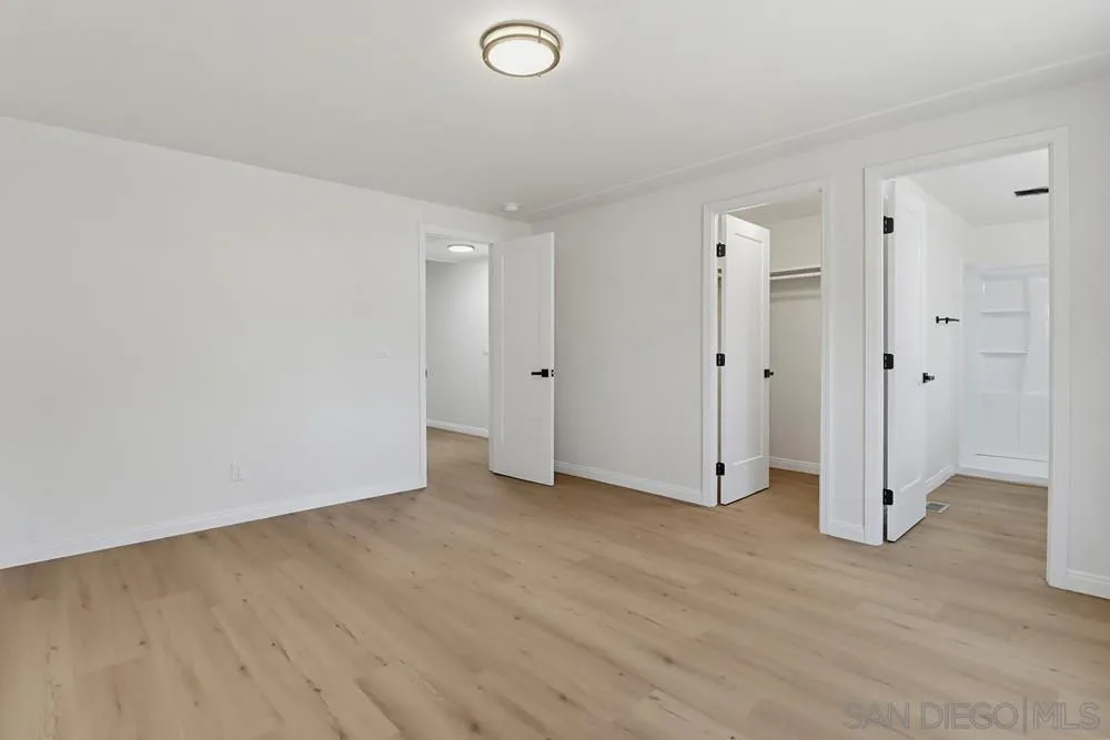 https://cdn.realtyfeed.com/cdn/127/260019758/063ca97776b5a79f8d9129861755d56f.webp
