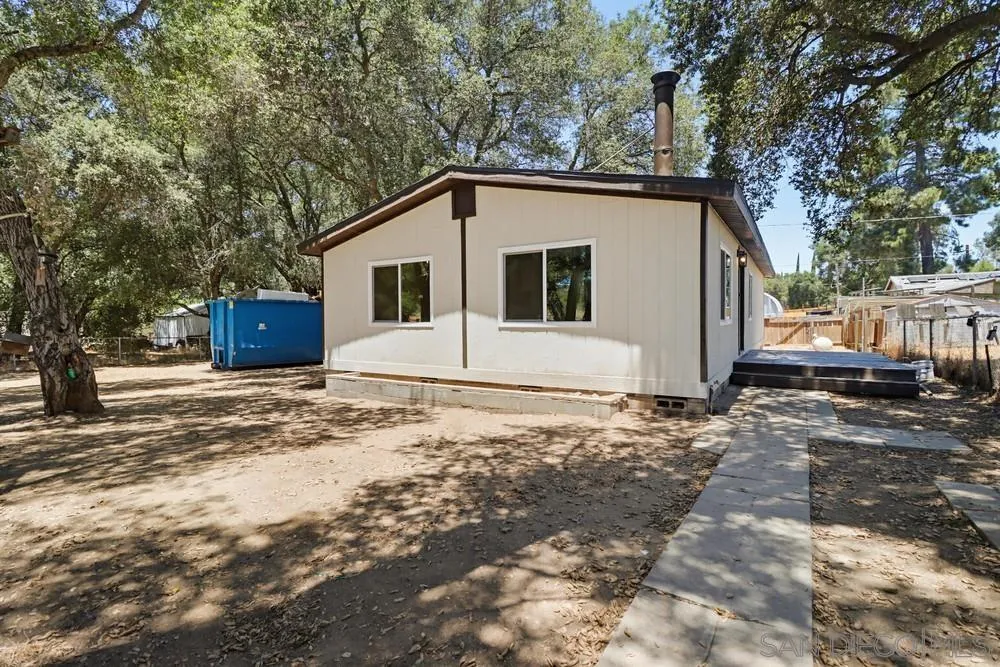 https://cdn.realtyfeed.com/cdn/127/260019758/9bc3c3a7c30261e665dbc79296842750.webp