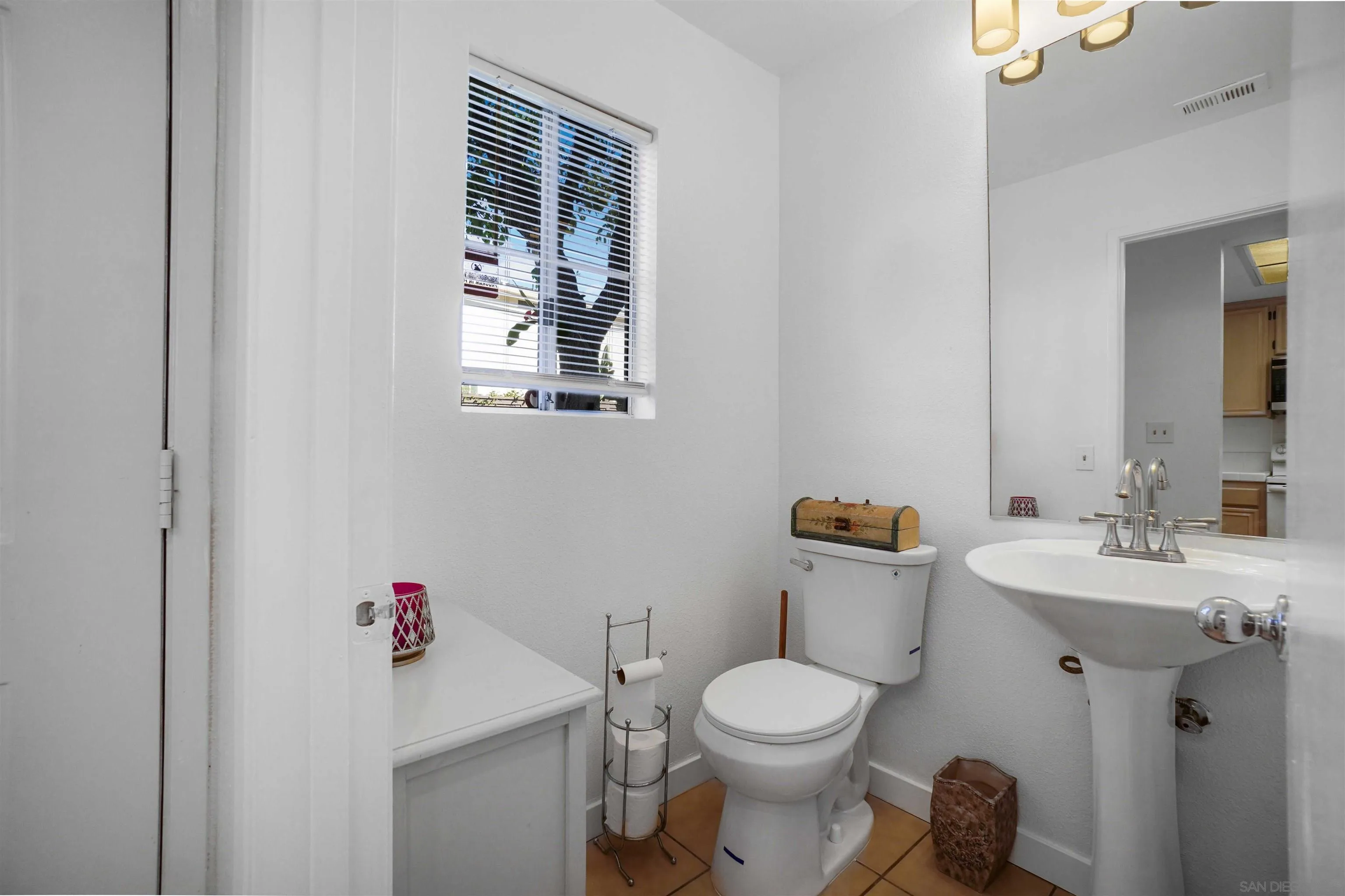 https://cdn.realtyfeed.com/cdn/127/260019762/a29b7f2f847671af03c06241c566cae2.webp