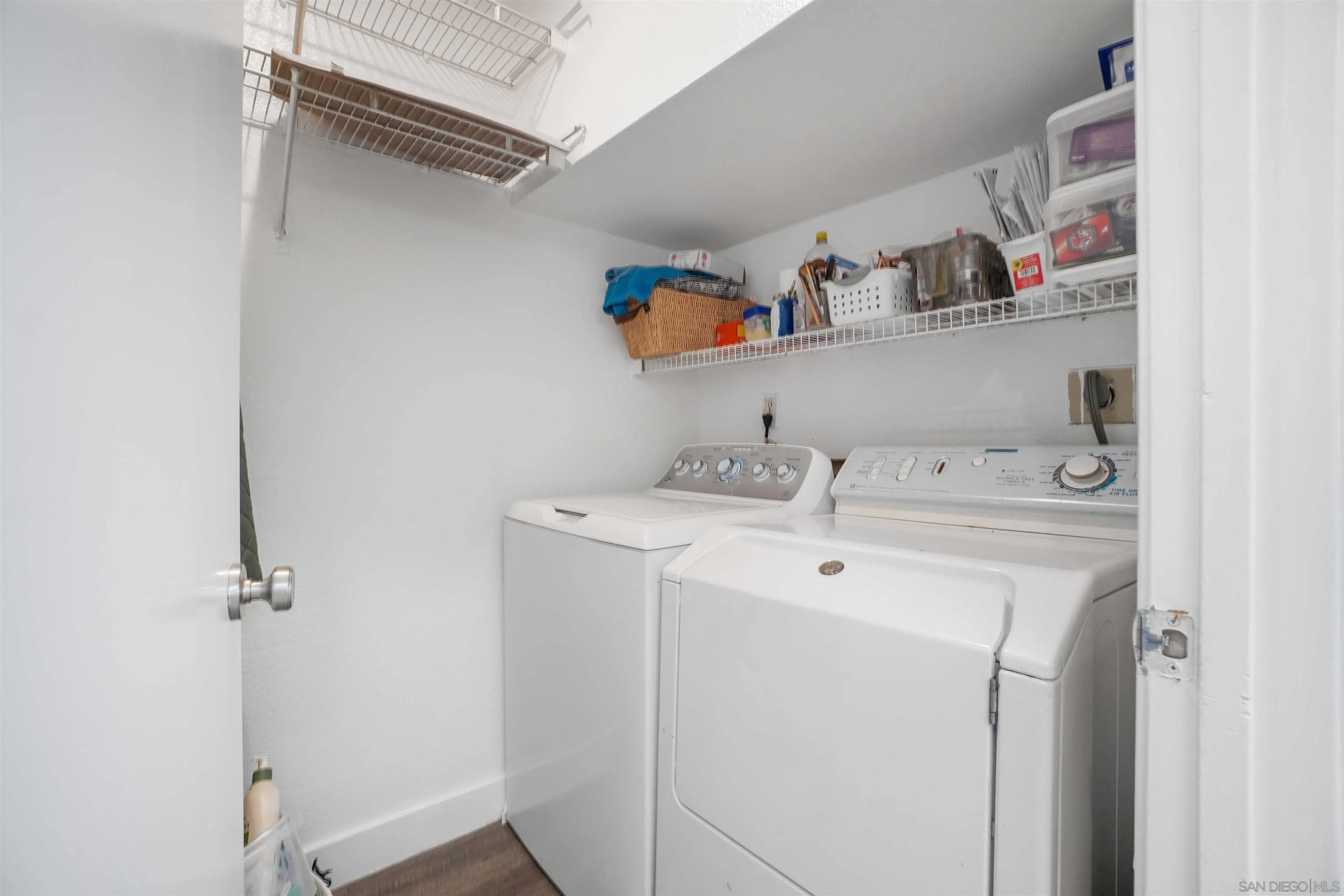https://cdn.realtyfeed.com/cdn/127/260019762/b7bac2563ccc8bb568451d947d1b4282.webp