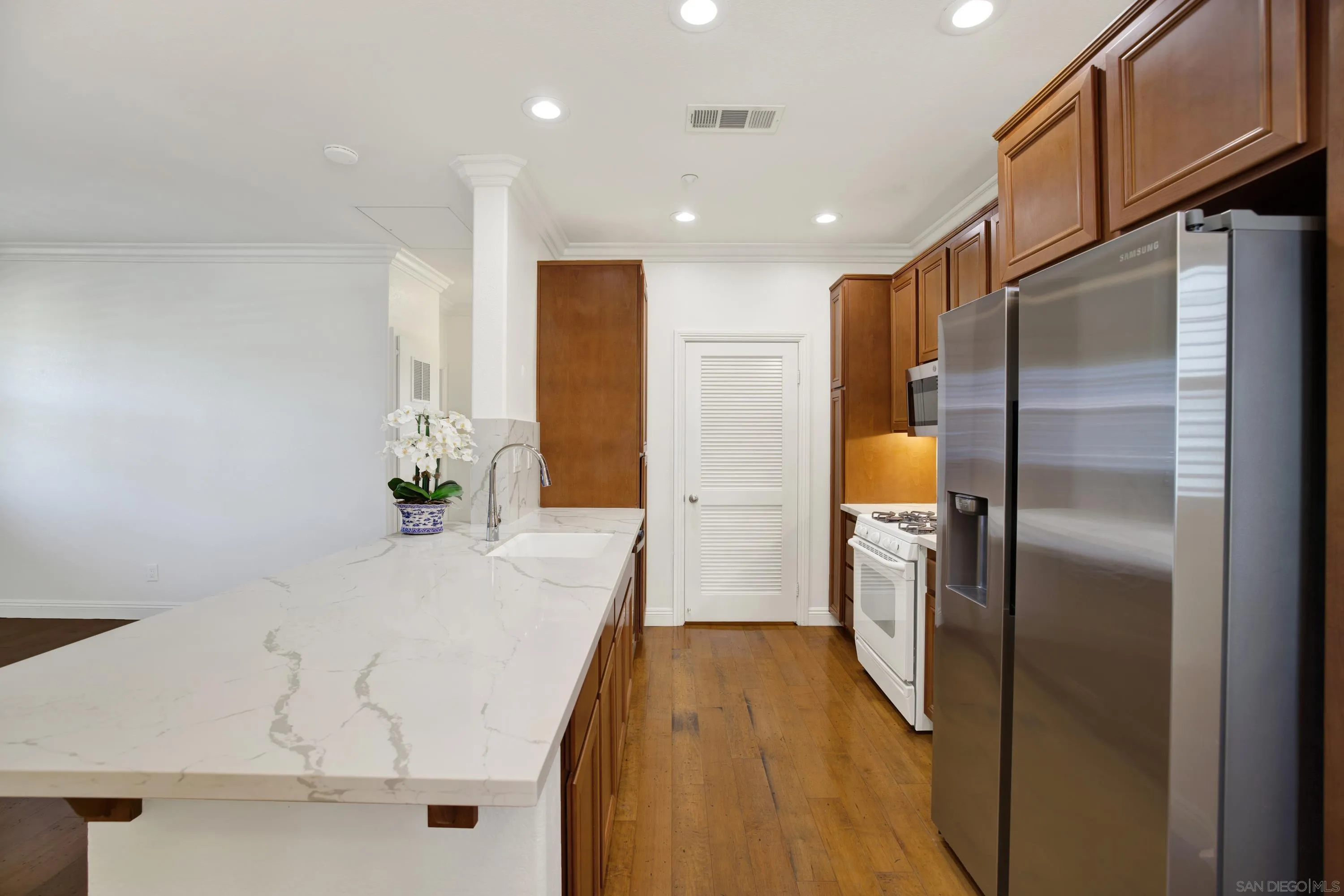 16915 Hutchins Landing Unit 55, San Diego, CA 92127 - Photo 3 of 10, San Diego, CA