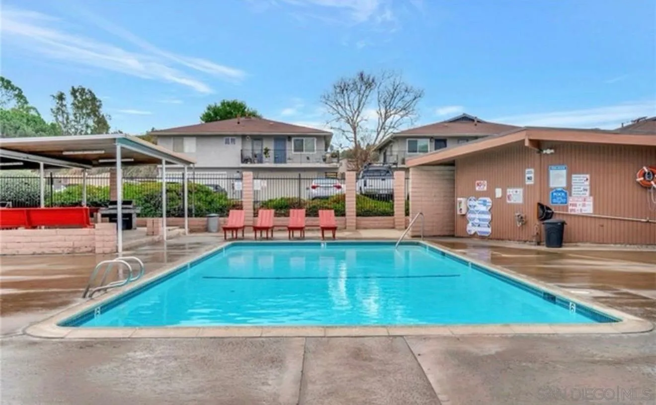 Photo #17: 260019771 Listing: Photo #17