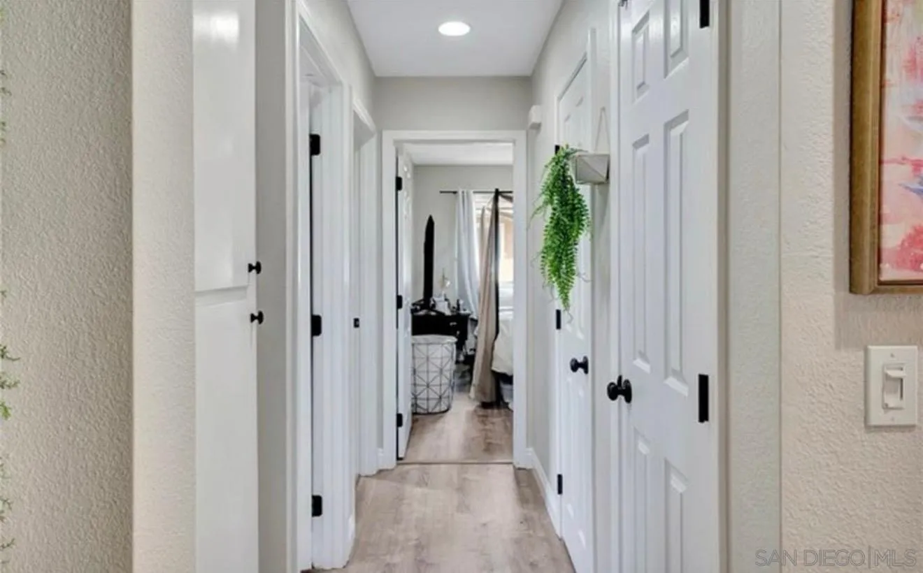 Photo #14: 260019771 Listing: Photo #14