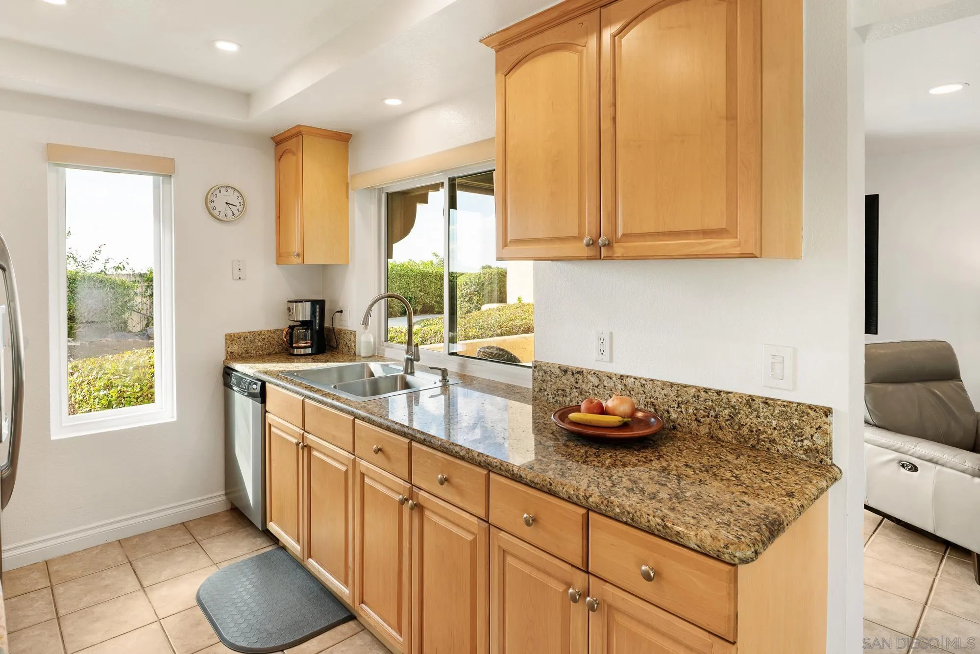Photo #15: 260019788 Listing: Photo #15