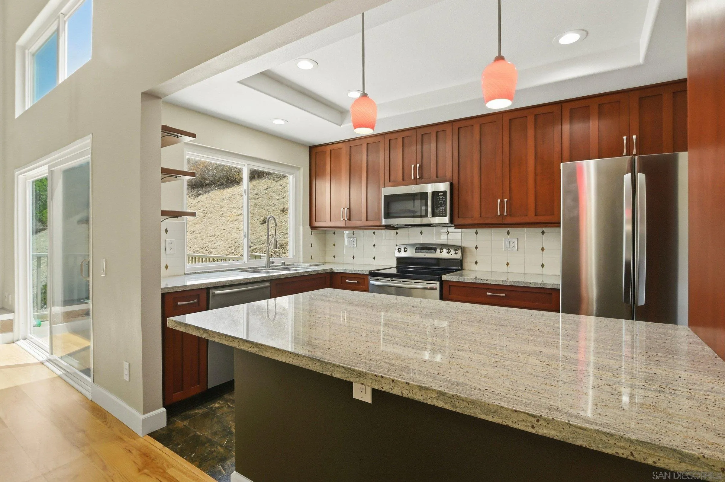 Photo #9: 260019789 Listing: Photo #9