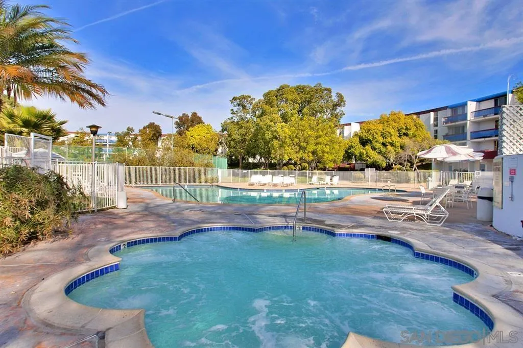 Photo #13: 260019793 Listing: Photo #13