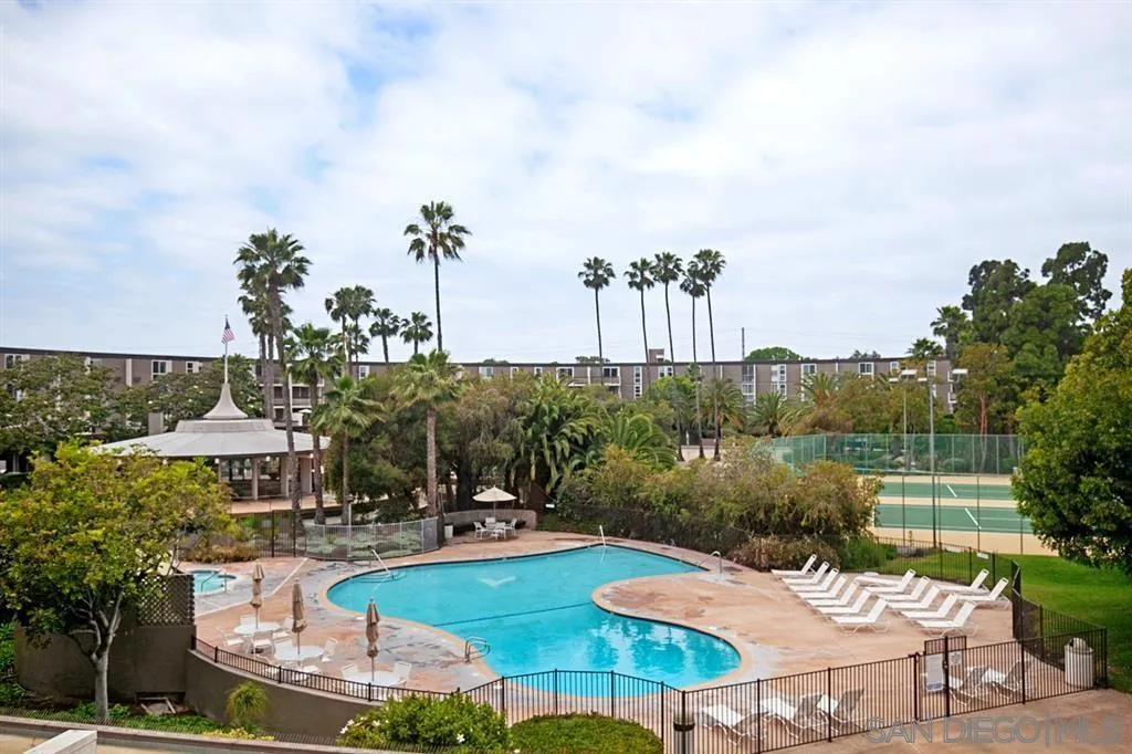 Photo #12: 260019793 Listing: Photo #12