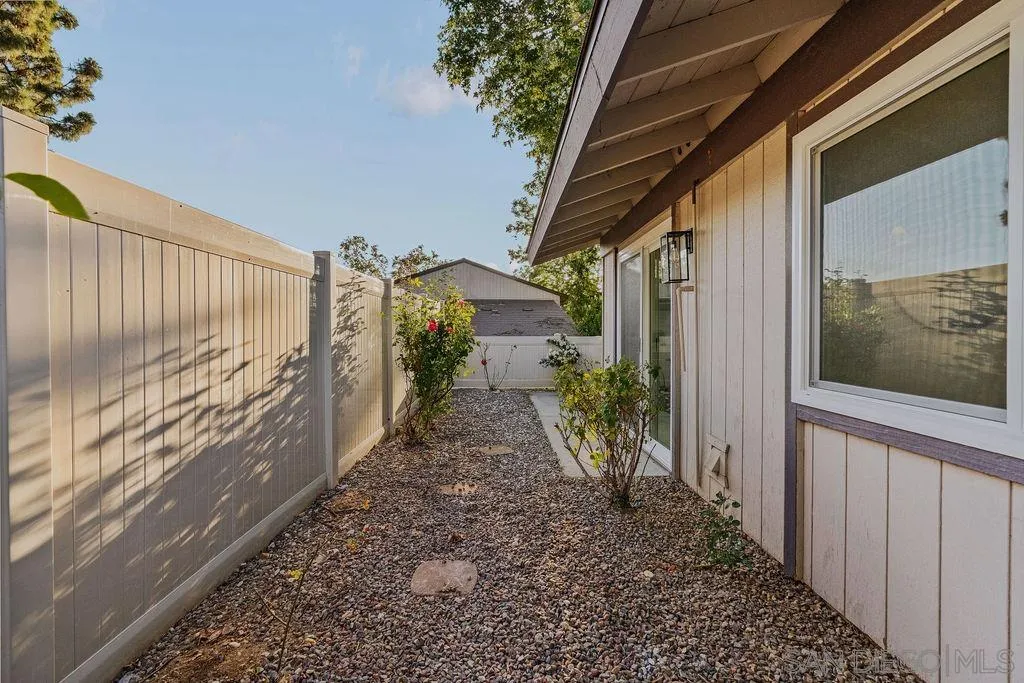 Photo #45: 260019795 Listing: Photo #45