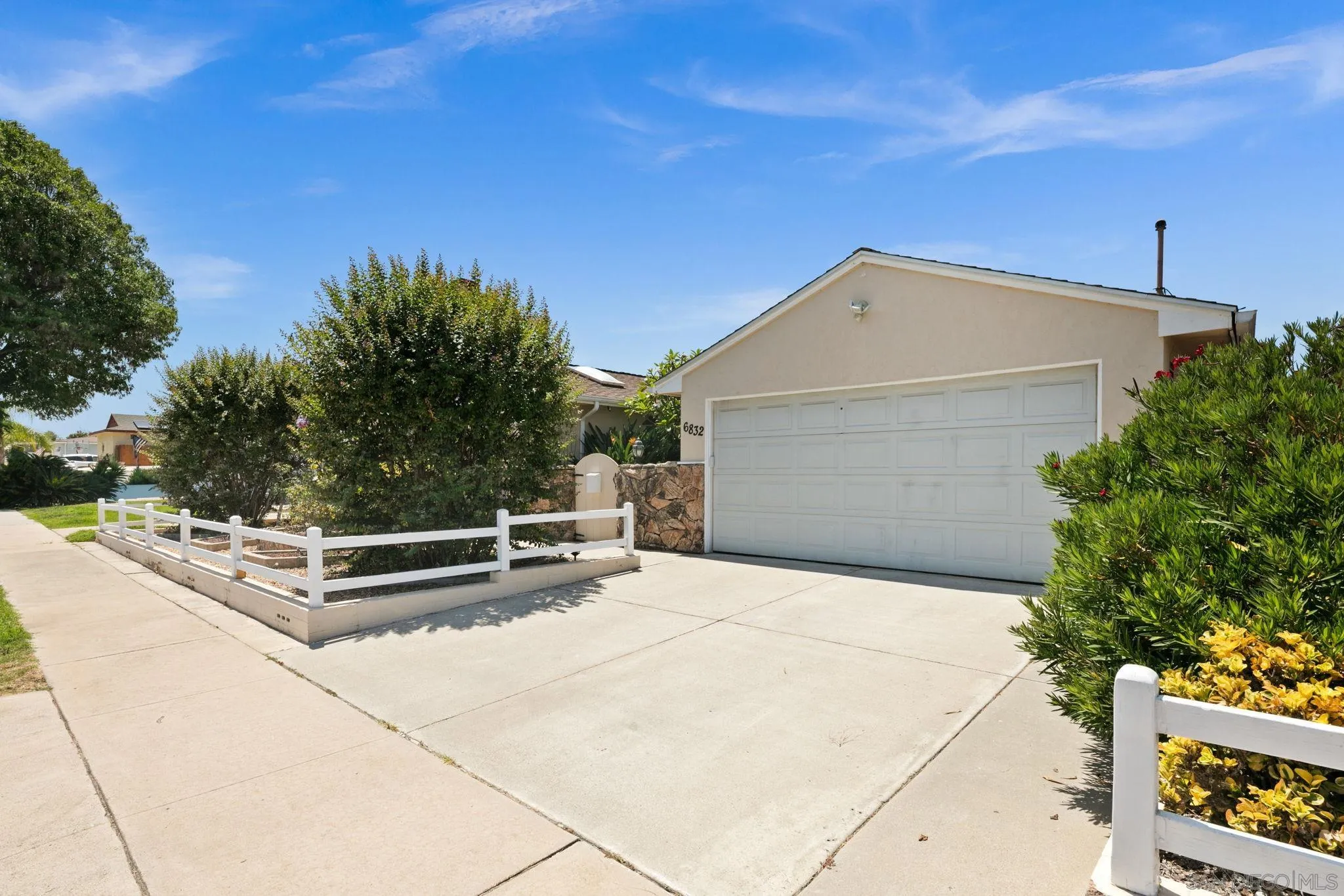 https://cdn.realtyfeed.com/cdn/127/260019796/4328e1a189b7640969366d0f291c4be9.webp