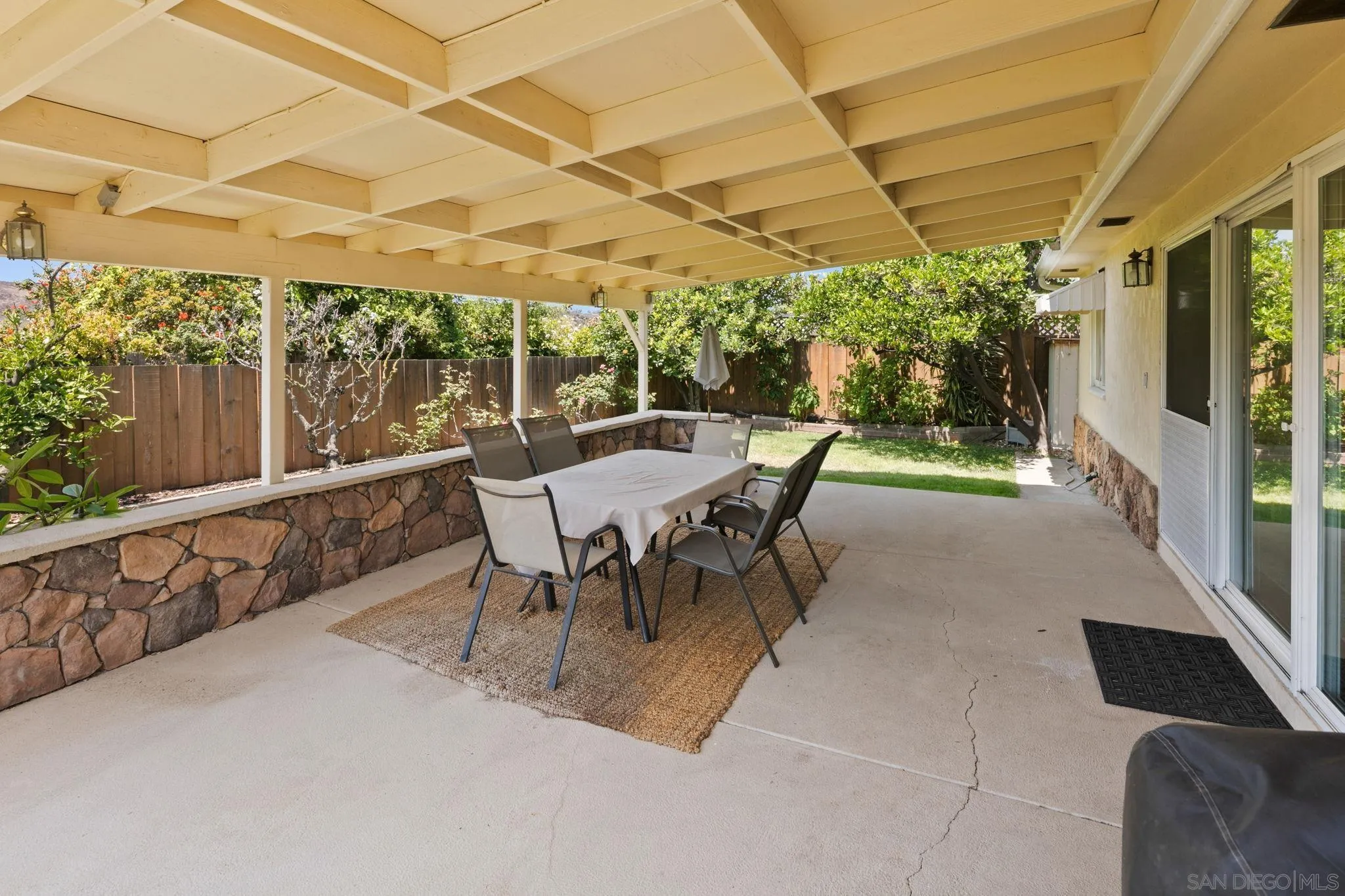 https://cdn.realtyfeed.com/cdn/127/260019796/6a023097c03551fe7e03138abb618024.webp