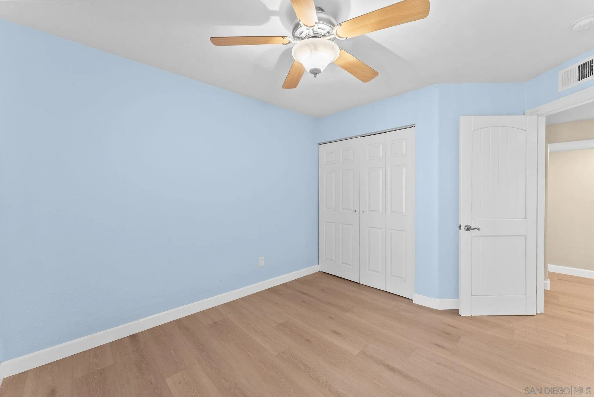 Photo #19: 260019798 Listing: Photo #19