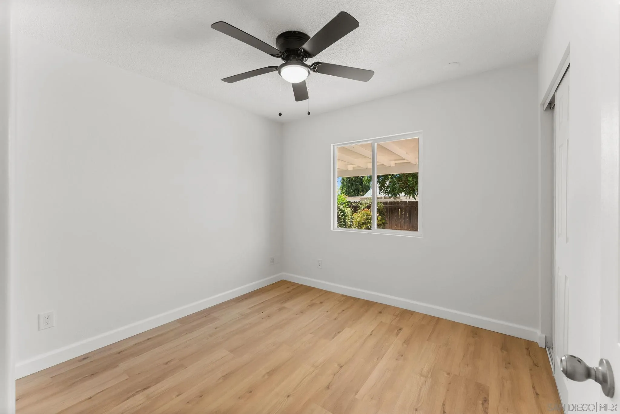 https://cdn.realtyfeed.com/cdn/127/260019799/16a6178b1cdc59610ad687927290450c.webp