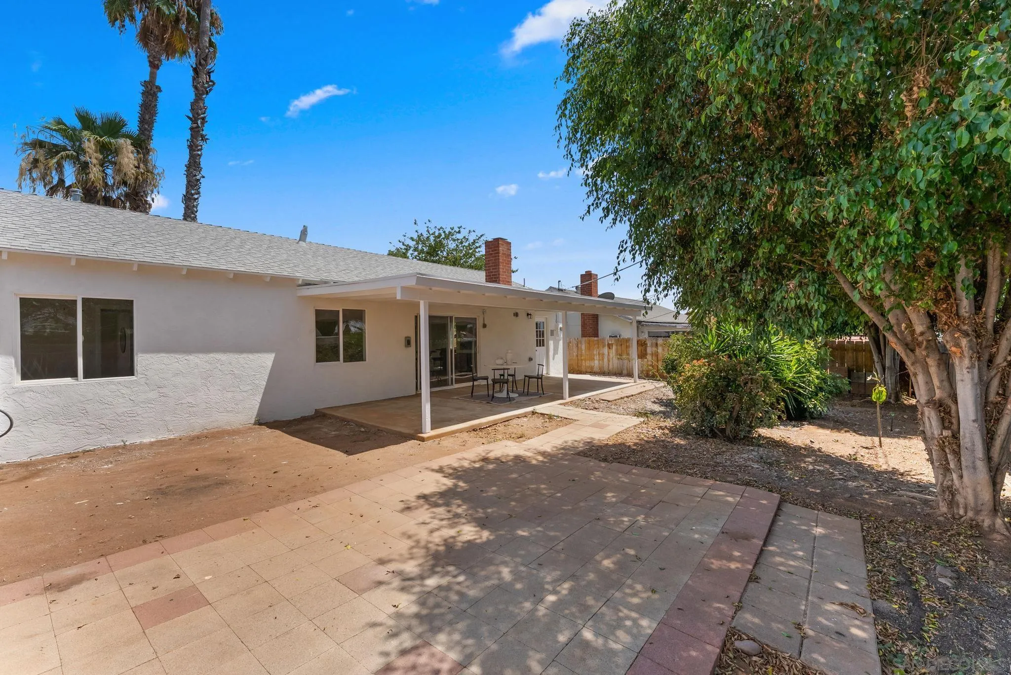 https://cdn.realtyfeed.com/cdn/127/260019799/a5108560c01143e0ab56cf7b70181e15.webp