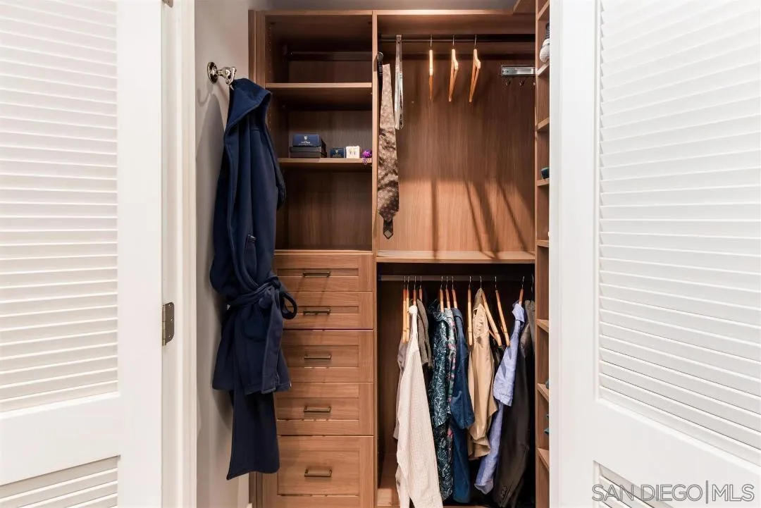 Photo #20: 2600198 Listing: Photo #20