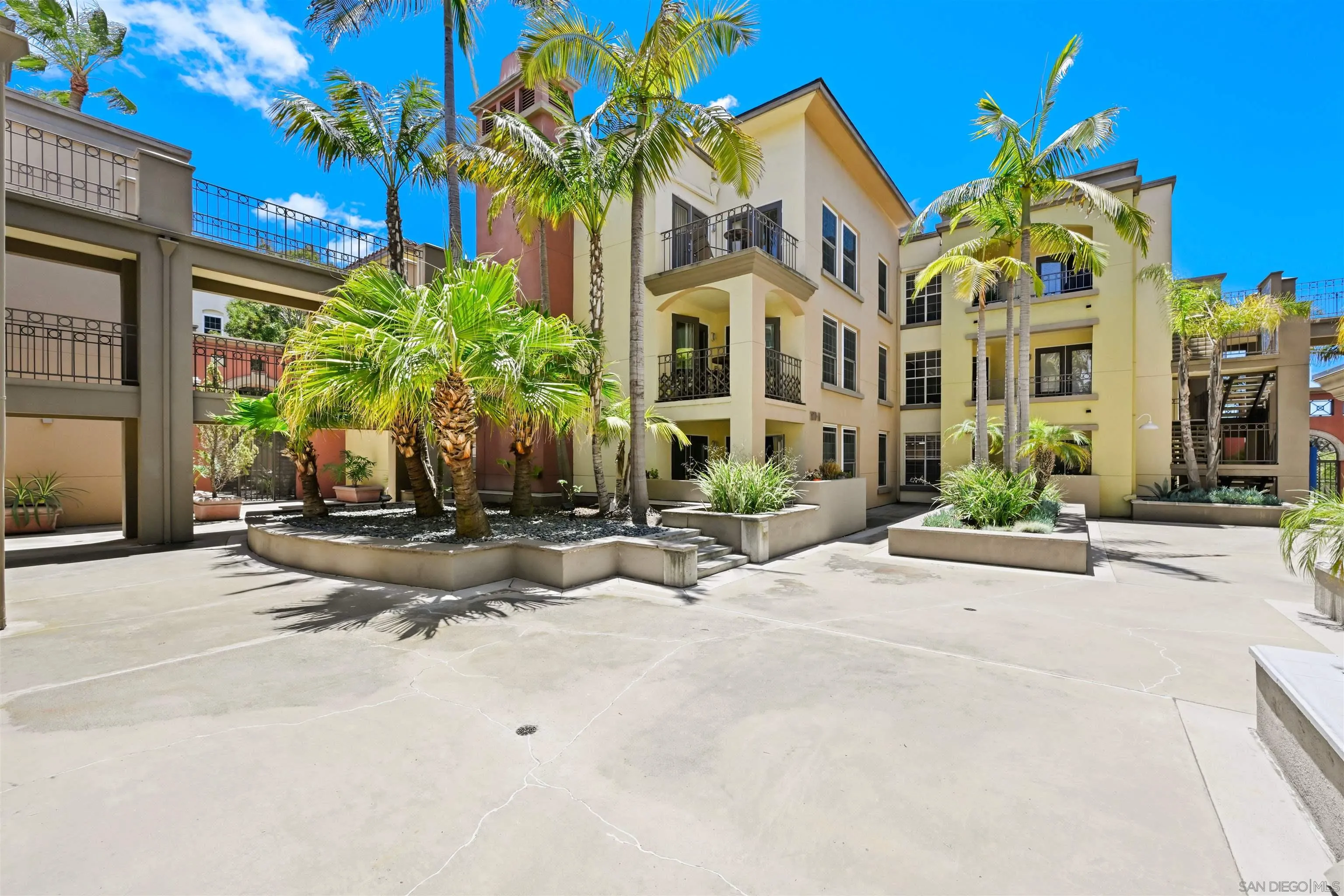 Photo #27: 260019800 Listing: Photo #27
