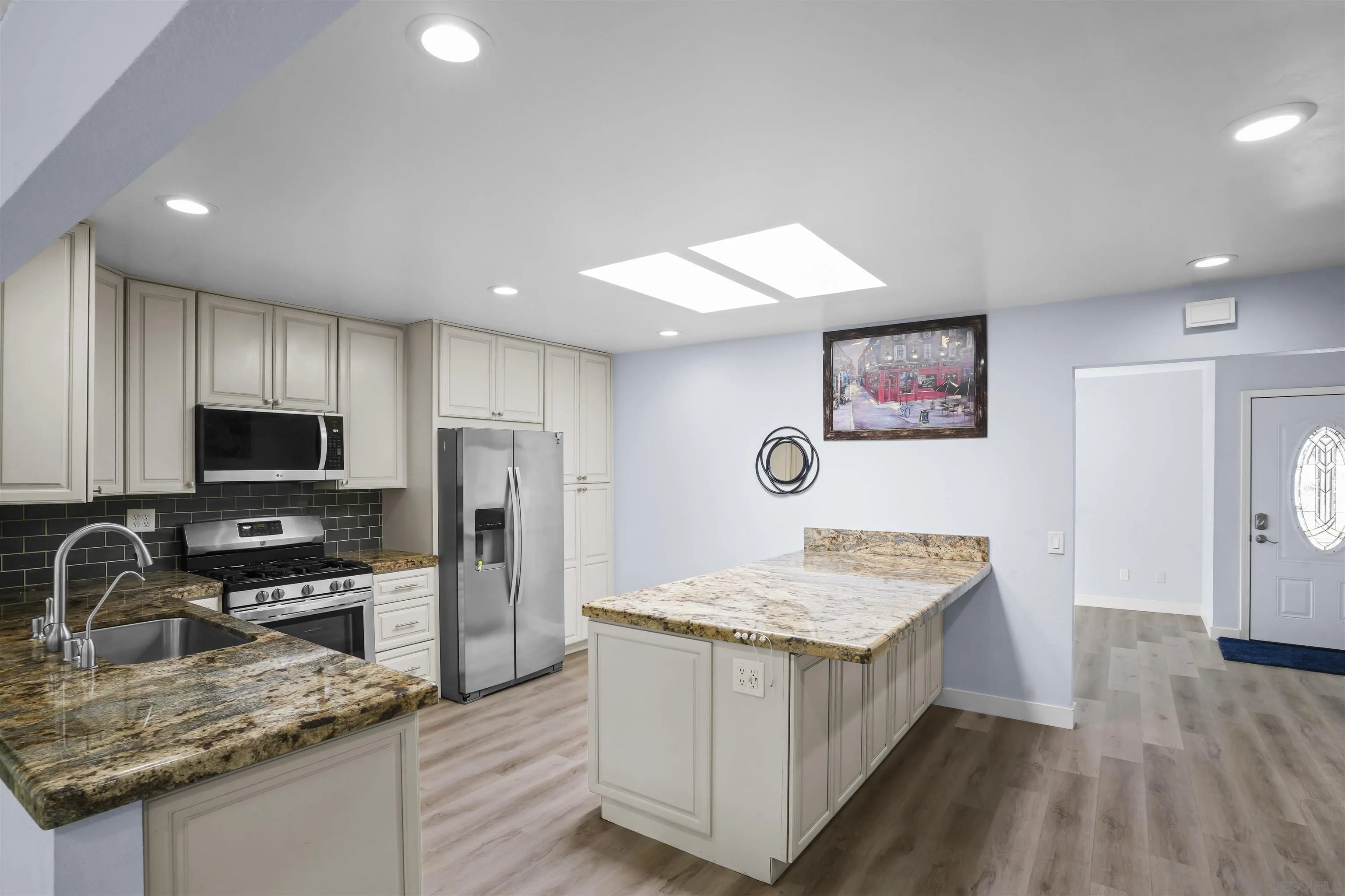 https://cdn.realtyfeed.com/cdn/127/260019802/b00c0a9651f806b26f537813cc42c940.webp