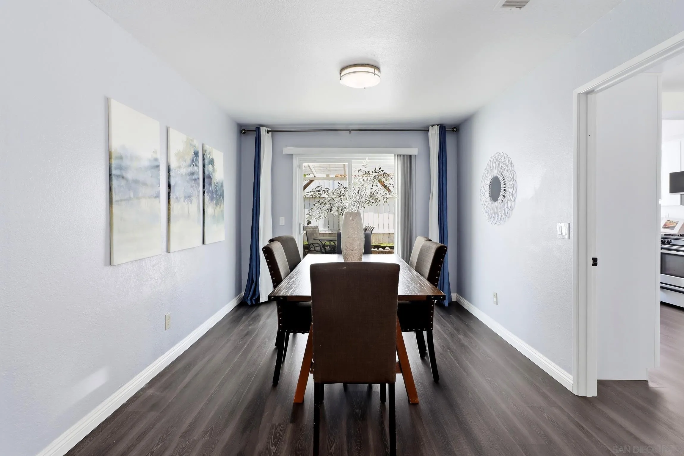 https://cdn.realtyfeed.com/cdn/127/260019803/22b92951199c6991976943df496bc210.webp