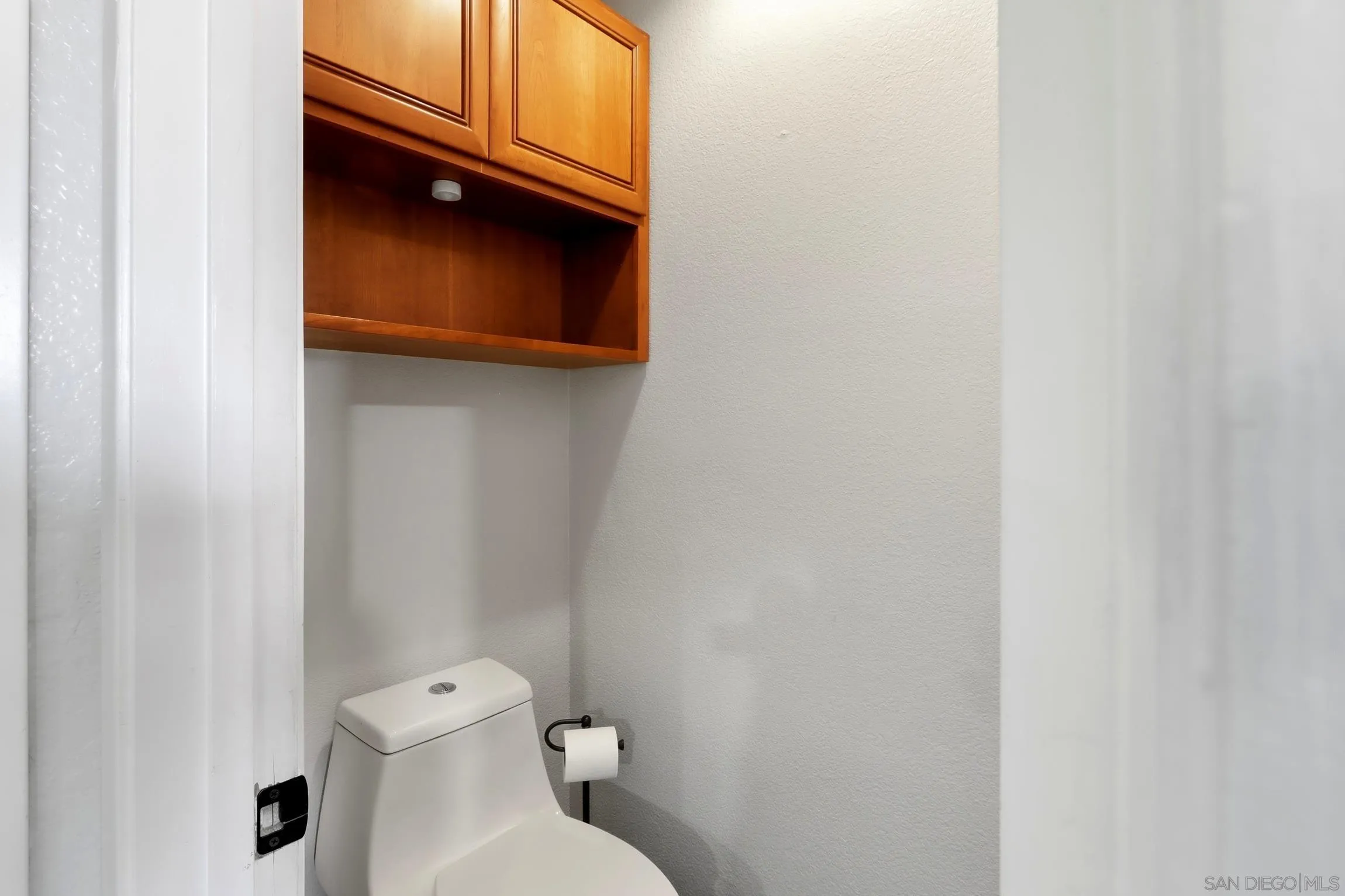 https://cdn.realtyfeed.com/cdn/127/260019803/4c0efbb4fbaac55e0d4032e76dfb0810.webp
