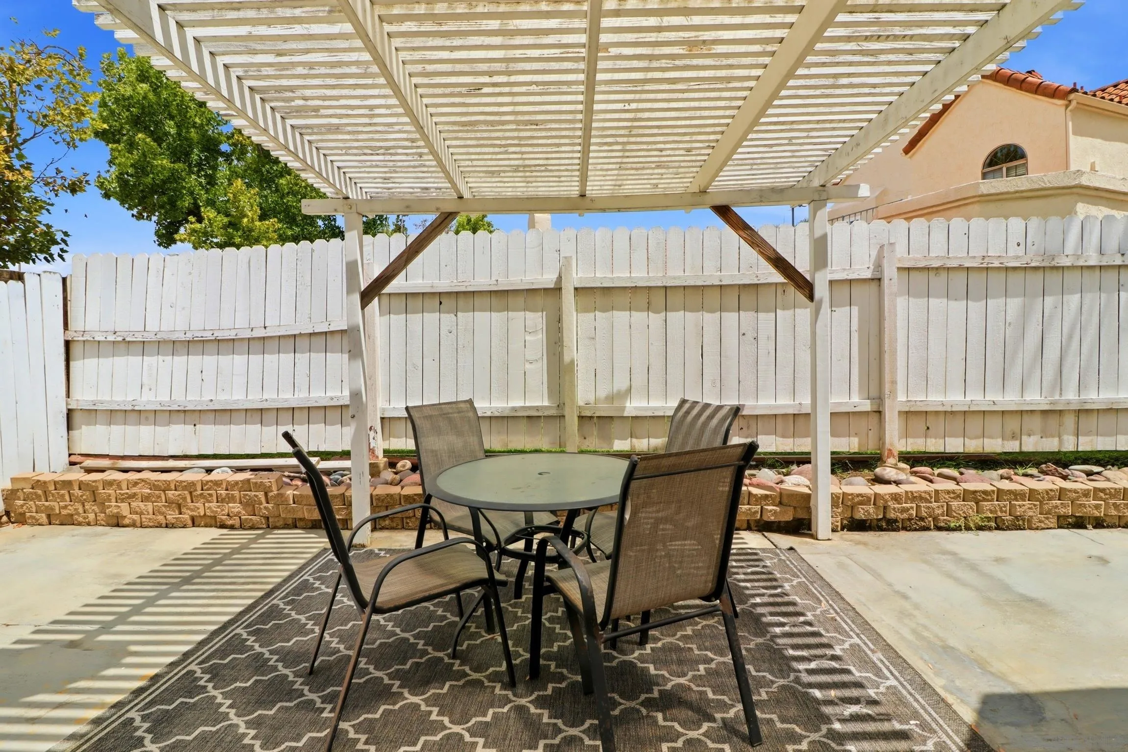 https://cdn.realtyfeed.com/cdn/127/260019803/55814d3fe45d289f0c585e567e67c838.webp
