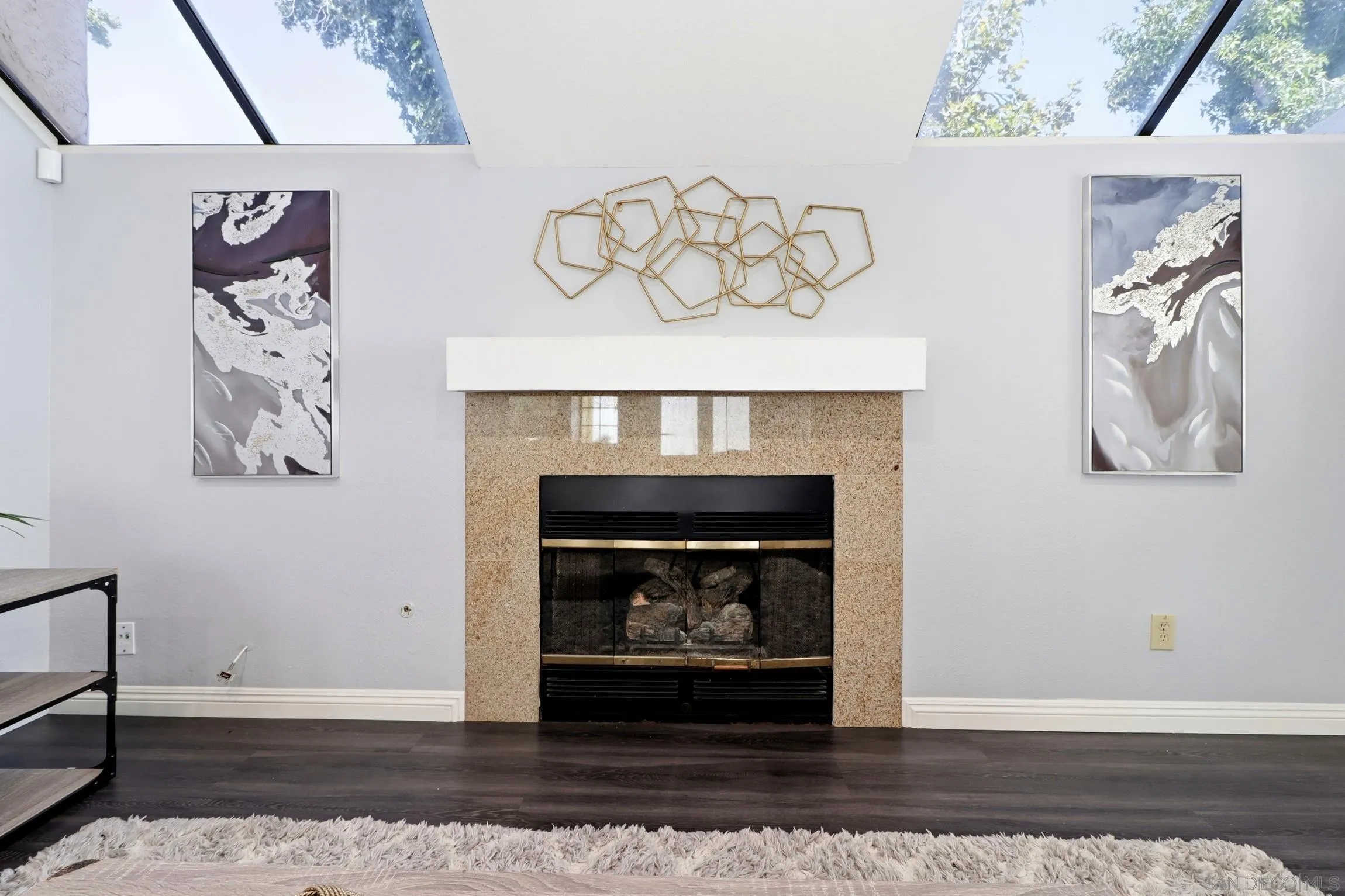 https://cdn.realtyfeed.com/cdn/127/260019803/85eb5f854f446c8f8cd32df20e779424.webp