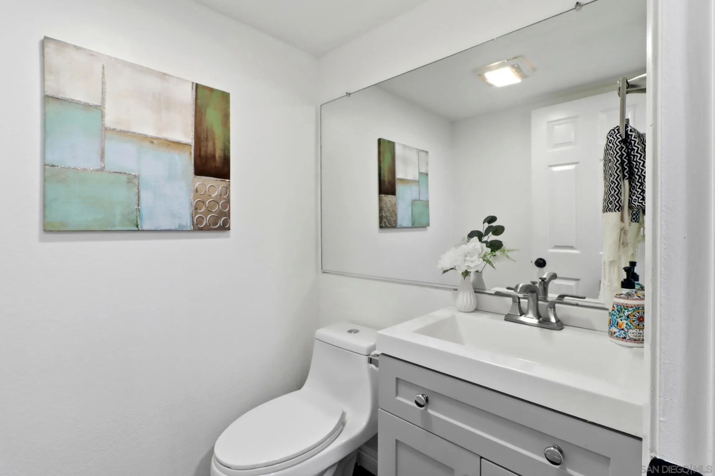 https://cdn.realtyfeed.com/cdn/127/260019803/ab4660b45c8e285c8de2679b67b07428.webp