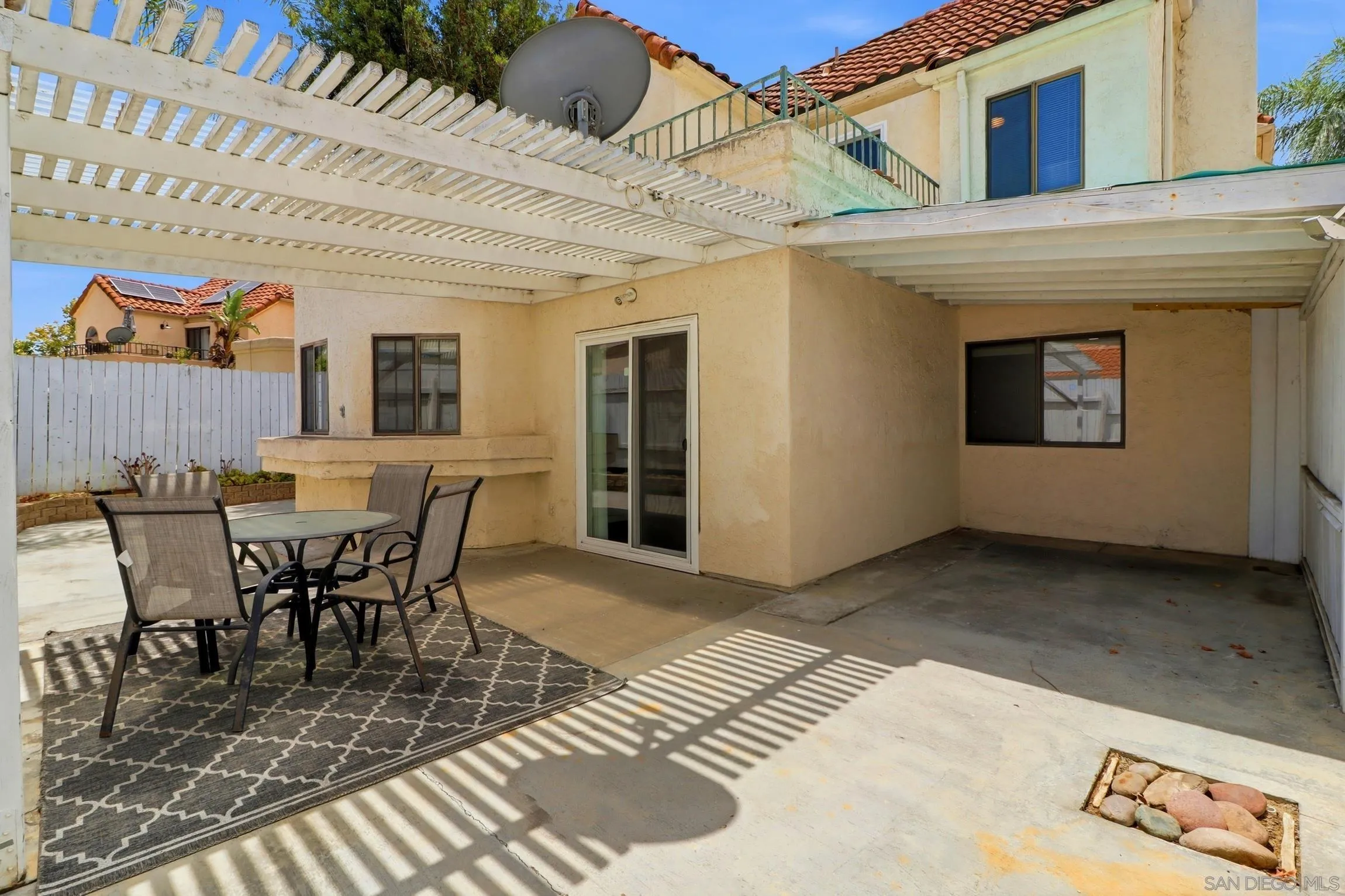 https://cdn.realtyfeed.com/cdn/127/260019803/ef1af4657ea7b0dc2d1d537c224cc021.webp