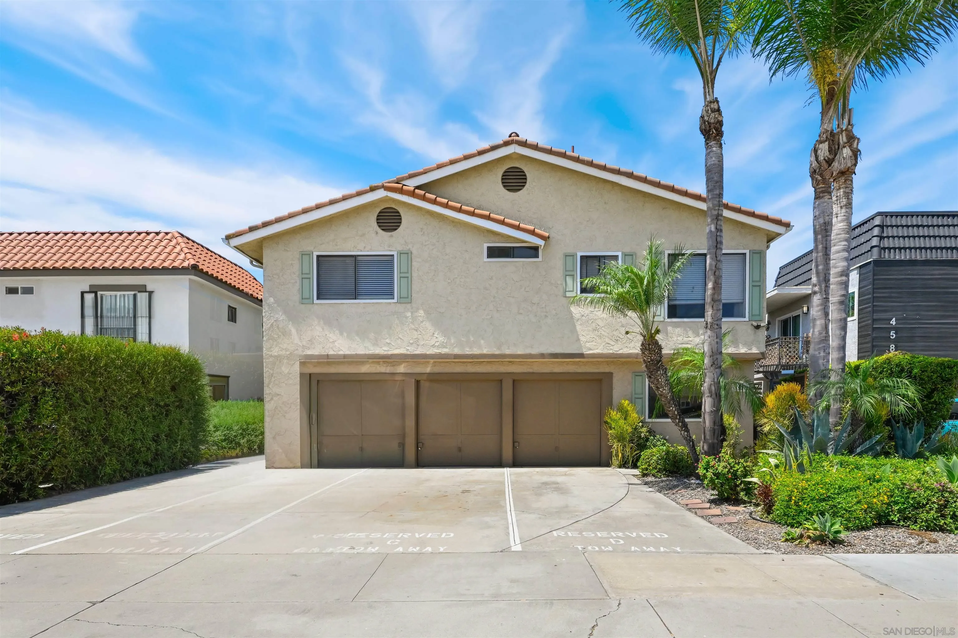 Photo #1: 260019804 Listing: Photo #1