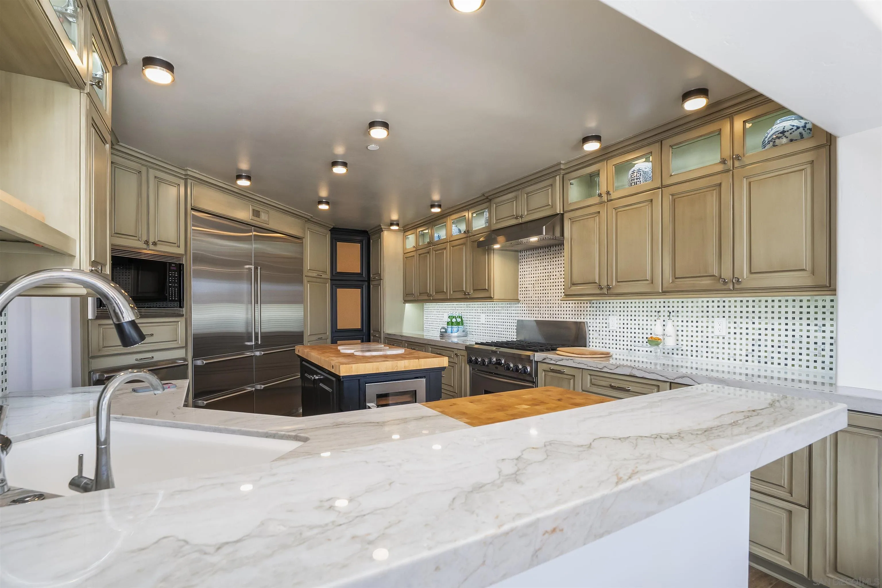 Photo #17: 260019805 Listing: Photo #17