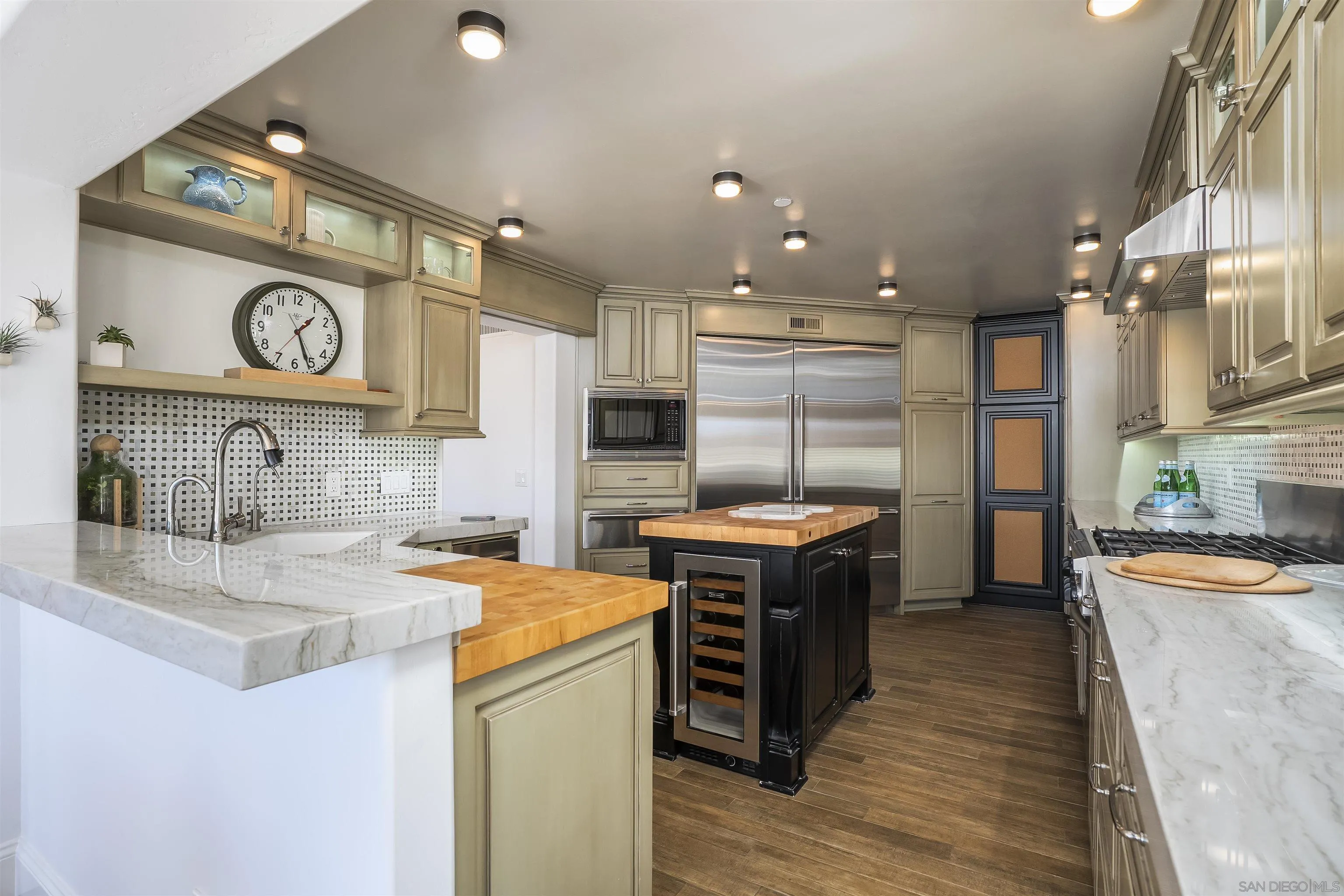 Photo #14: 260019805 Listing: Photo #14
