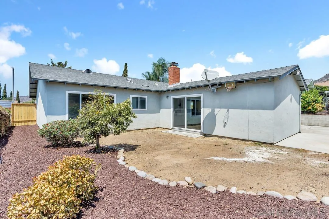 https://cdn.realtyfeed.com/cdn/127/260019807/6ee7b688785d125b12fecf7b4c382ace.webp