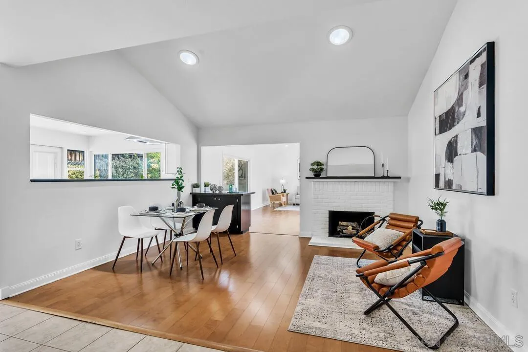 https://cdn.realtyfeed.com/cdn/127/260019807/bddaa5d03dbb77f075e8480c653e3bf0.webp