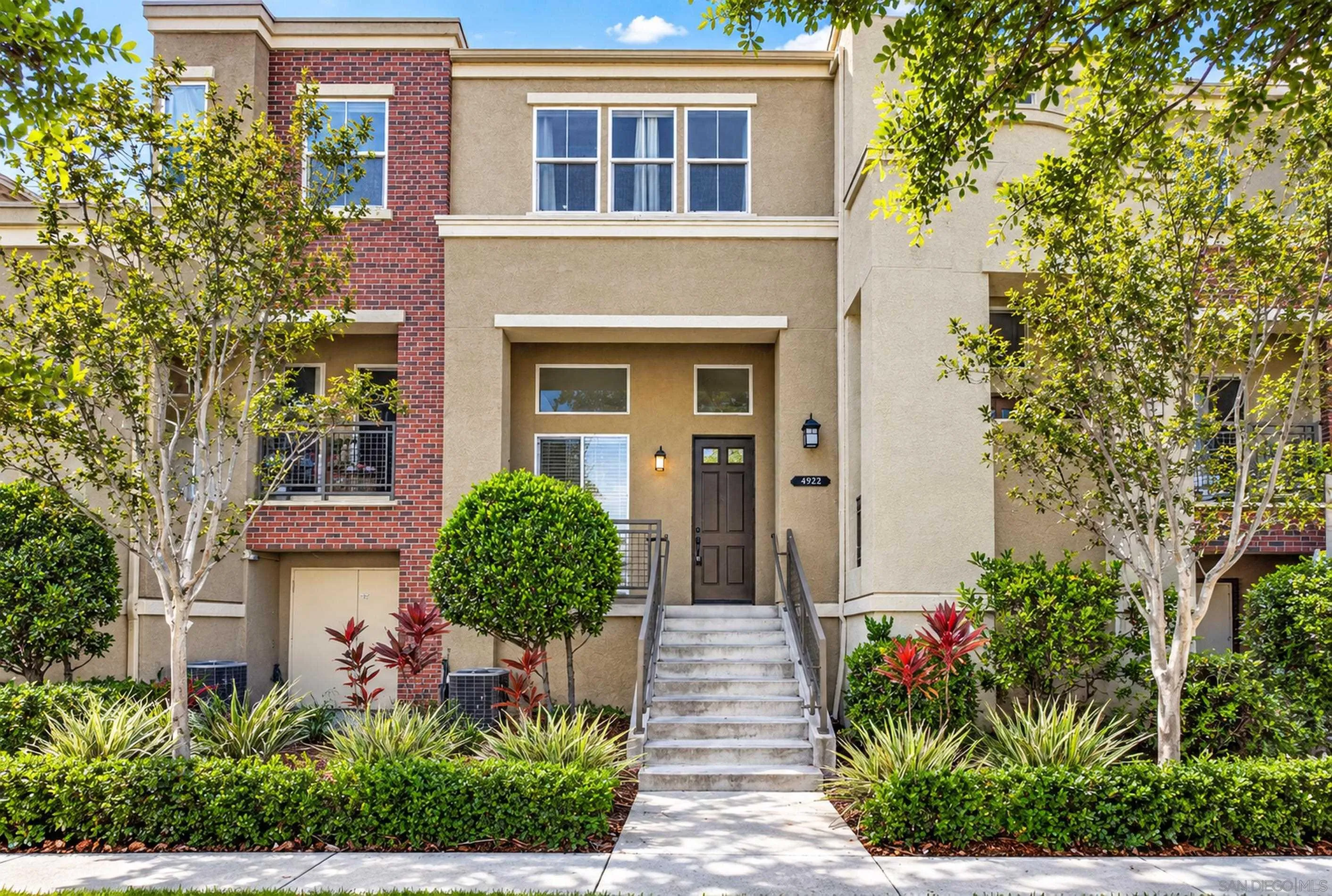 Photo #1: 260019812 Listing: Photo #1