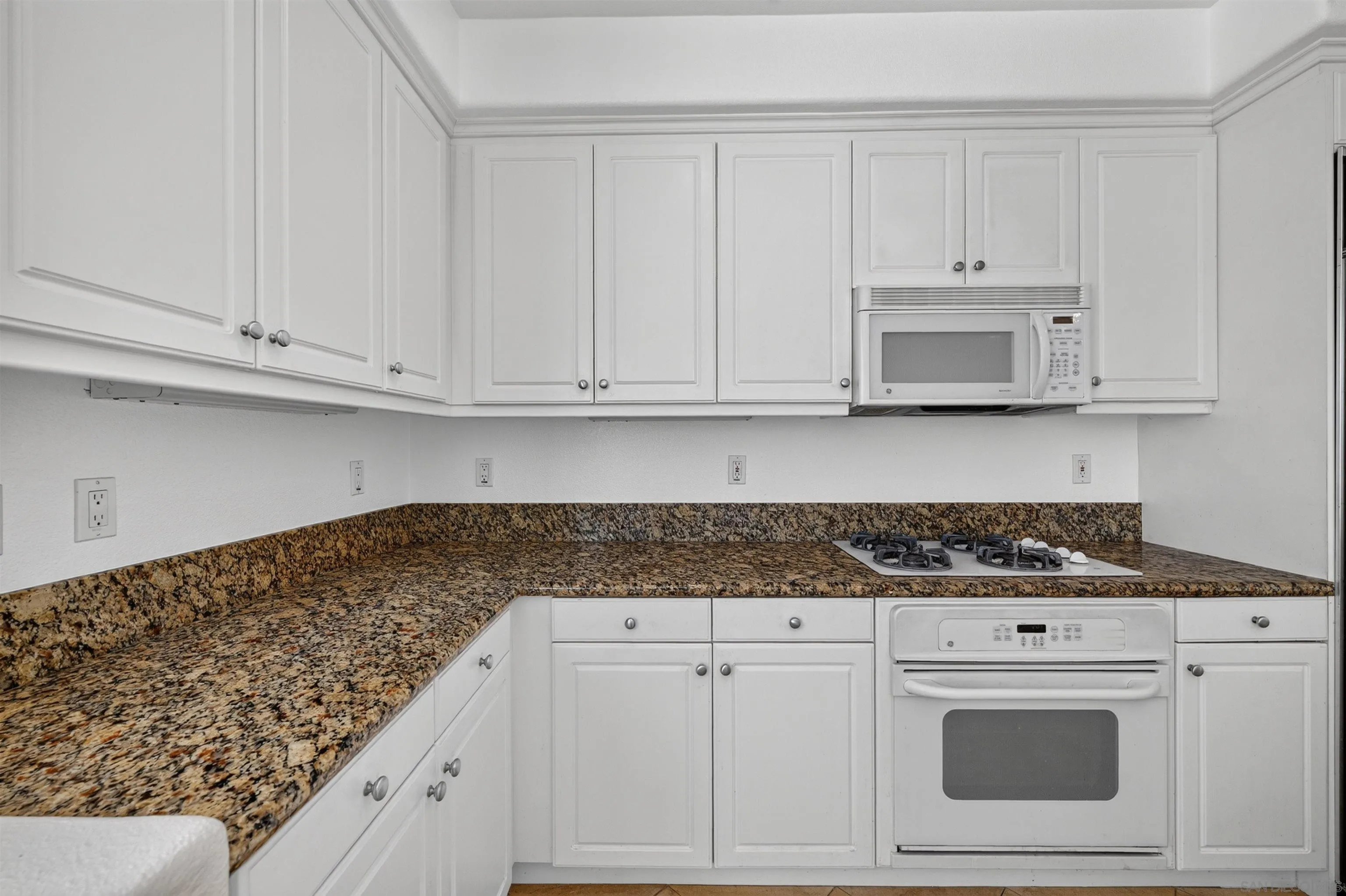 Photo #16: 260019812 Listing: Photo #16