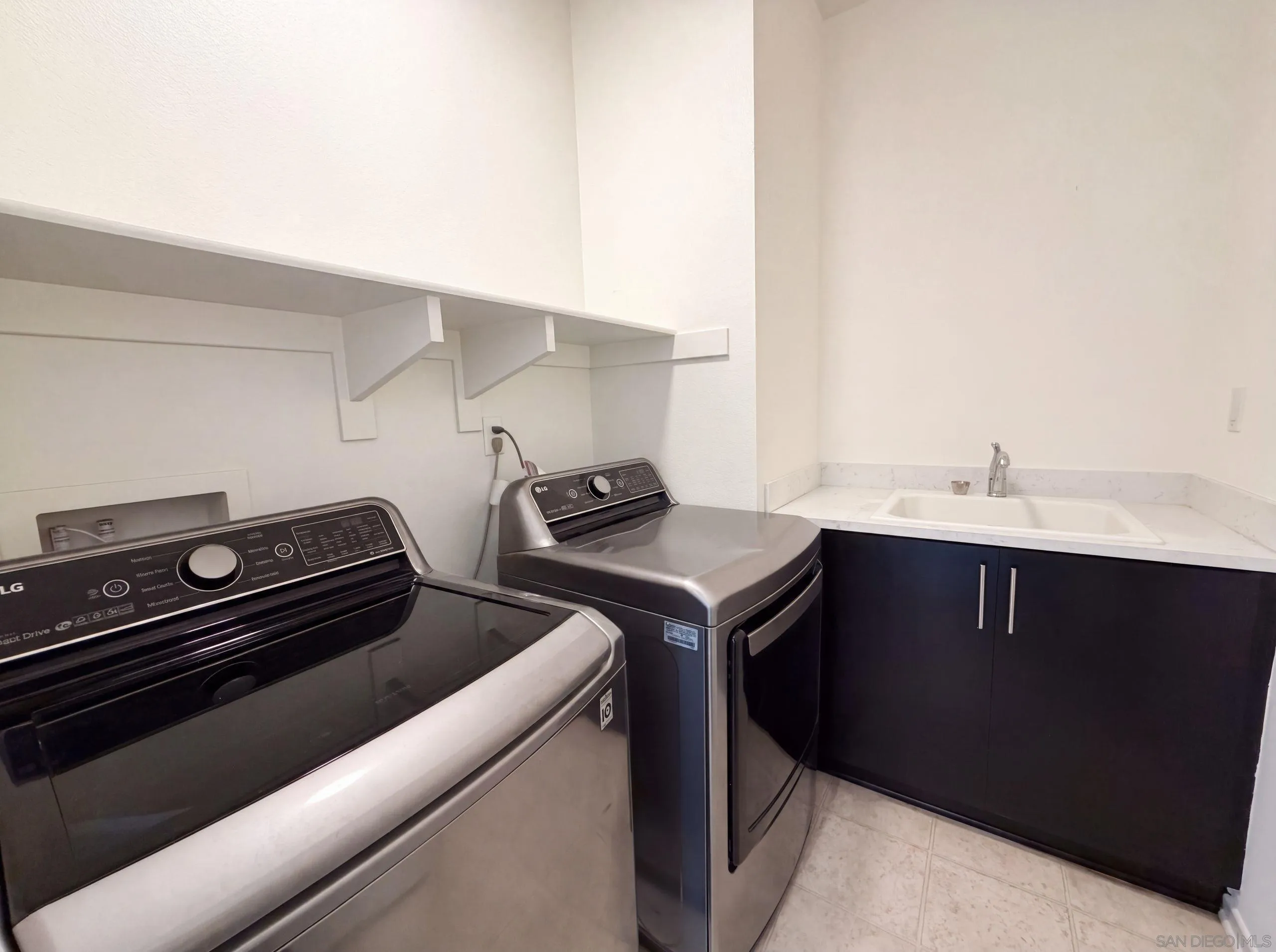 https://cdn.realtyfeed.com/cdn/127/260019815/4146a0132082b6a5e71e52384dbbab67.webp