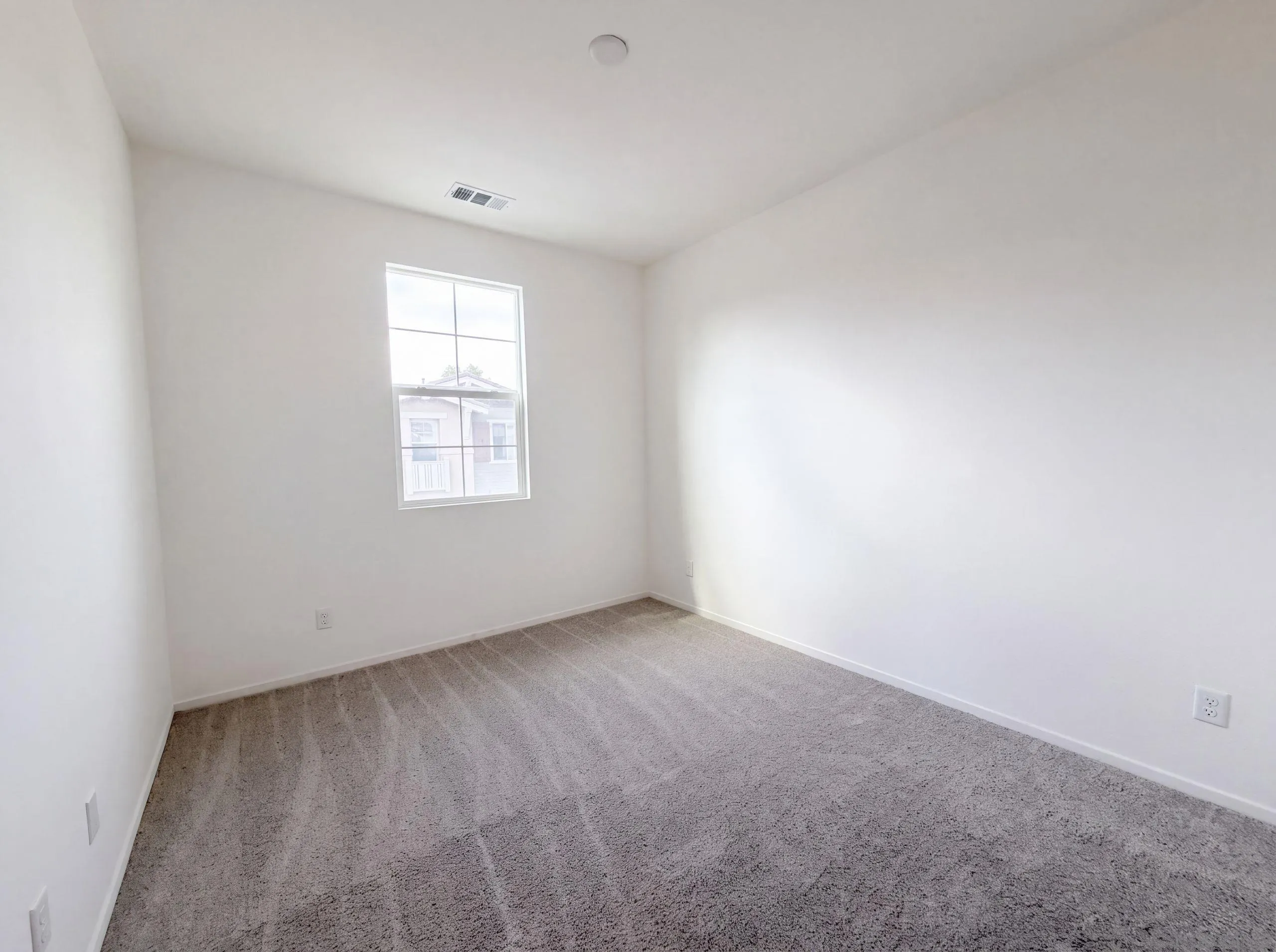 https://cdn.realtyfeed.com/cdn/127/260019815/f9c7b8d5193d1daf1d27351c0baab05b.webp