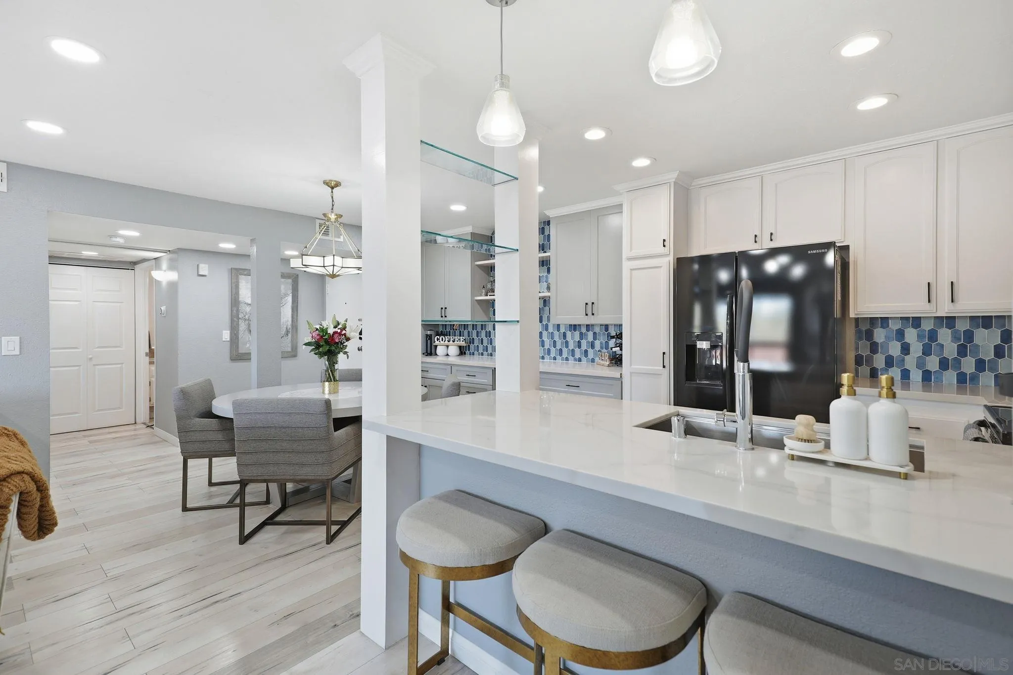 Photo #11: 260019818 Listing: Photo #11