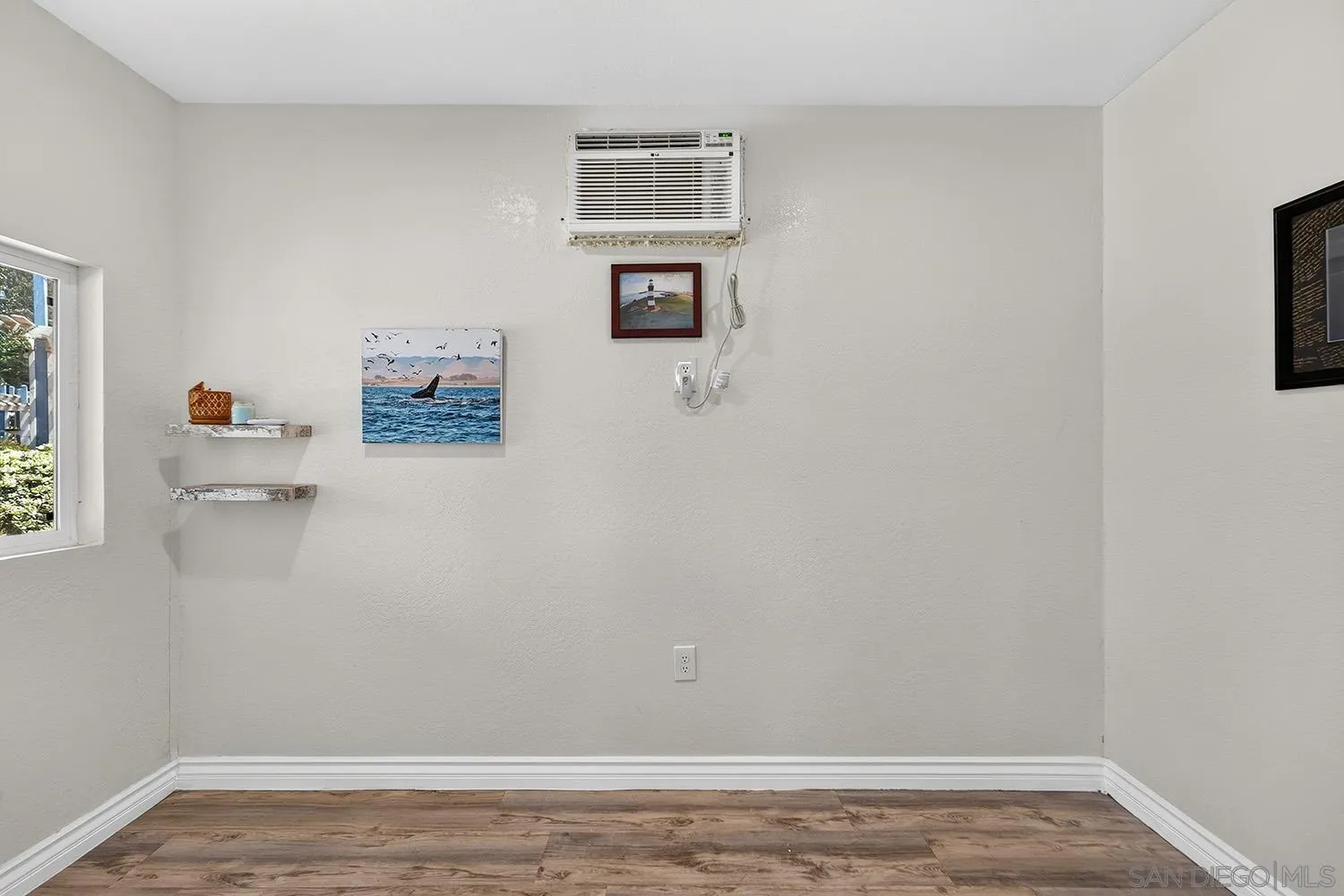 https://cdn.realtyfeed.com/cdn/127/260019819/29853463ad18dcffd87952184c28c50c.webp