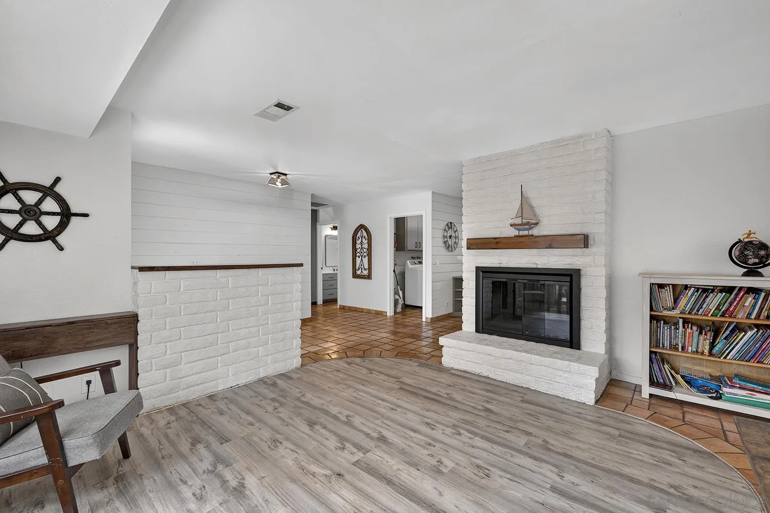 https://cdn.realtyfeed.com/cdn/127/260019819/a4b140163c8fe103c9b9509b3f4b6d45.webp