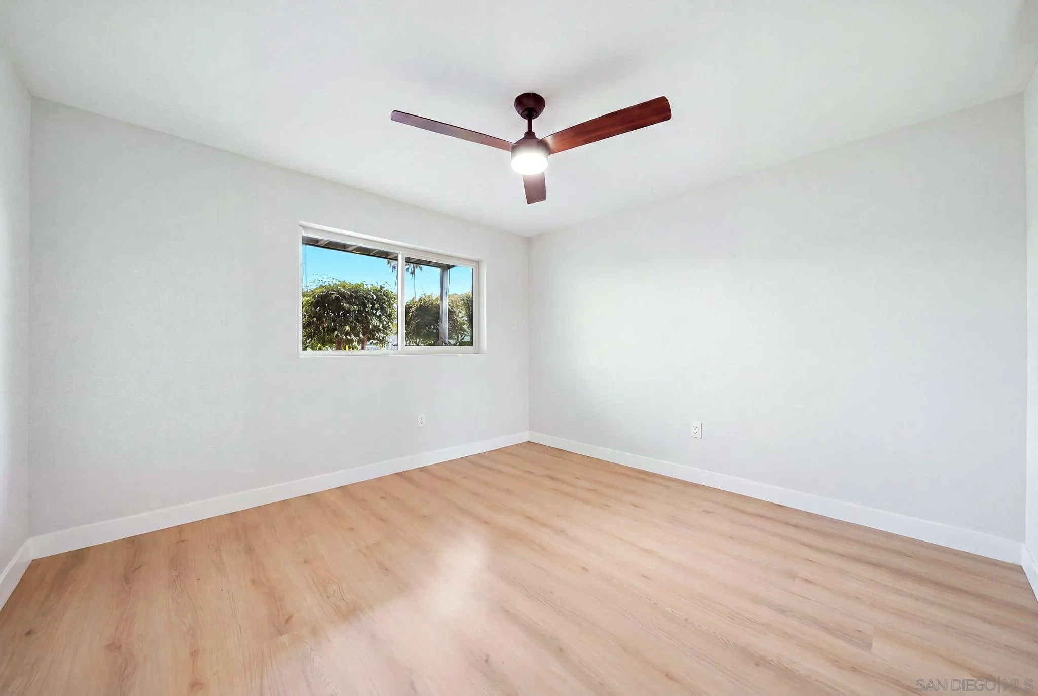 Photo #11: 260019823 Listing: Photo #11