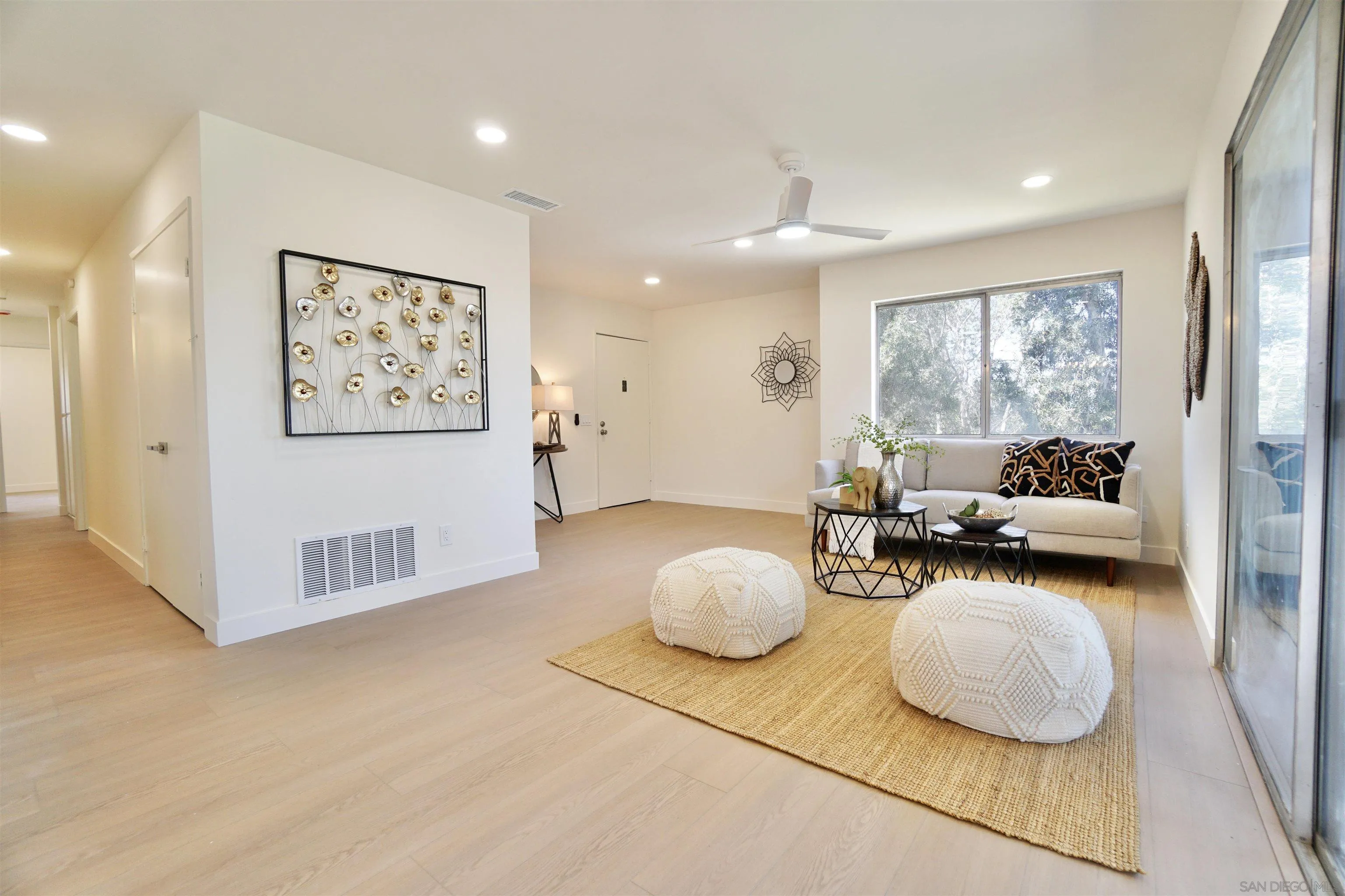 https://cdn.realtyfeed.com/cdn/127/260019824/c828c2d04219d9fcc0b70372e42429a0.webp
