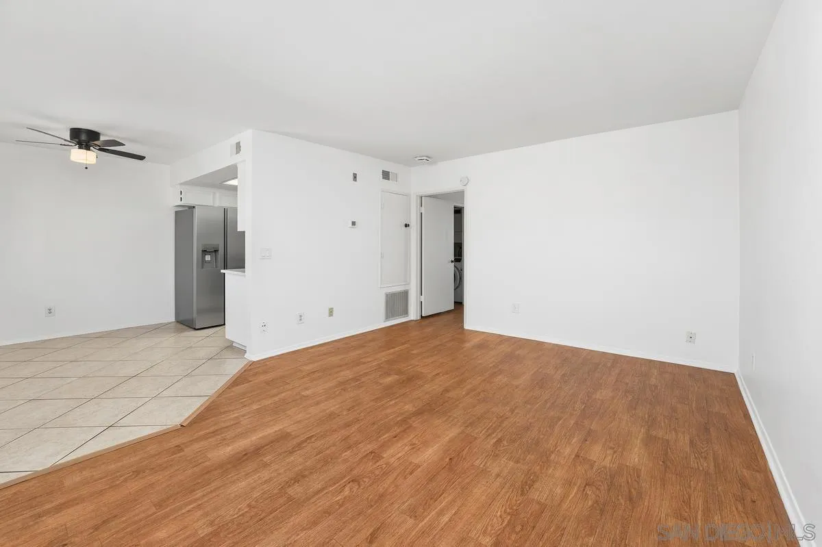 Photo #11: 260019825 Listing: Photo #11