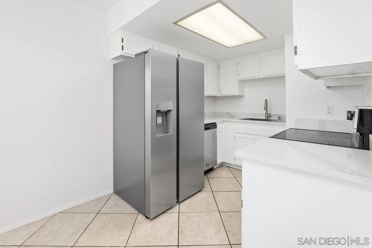 Photo #12: 260019825 Listing: Photo #12