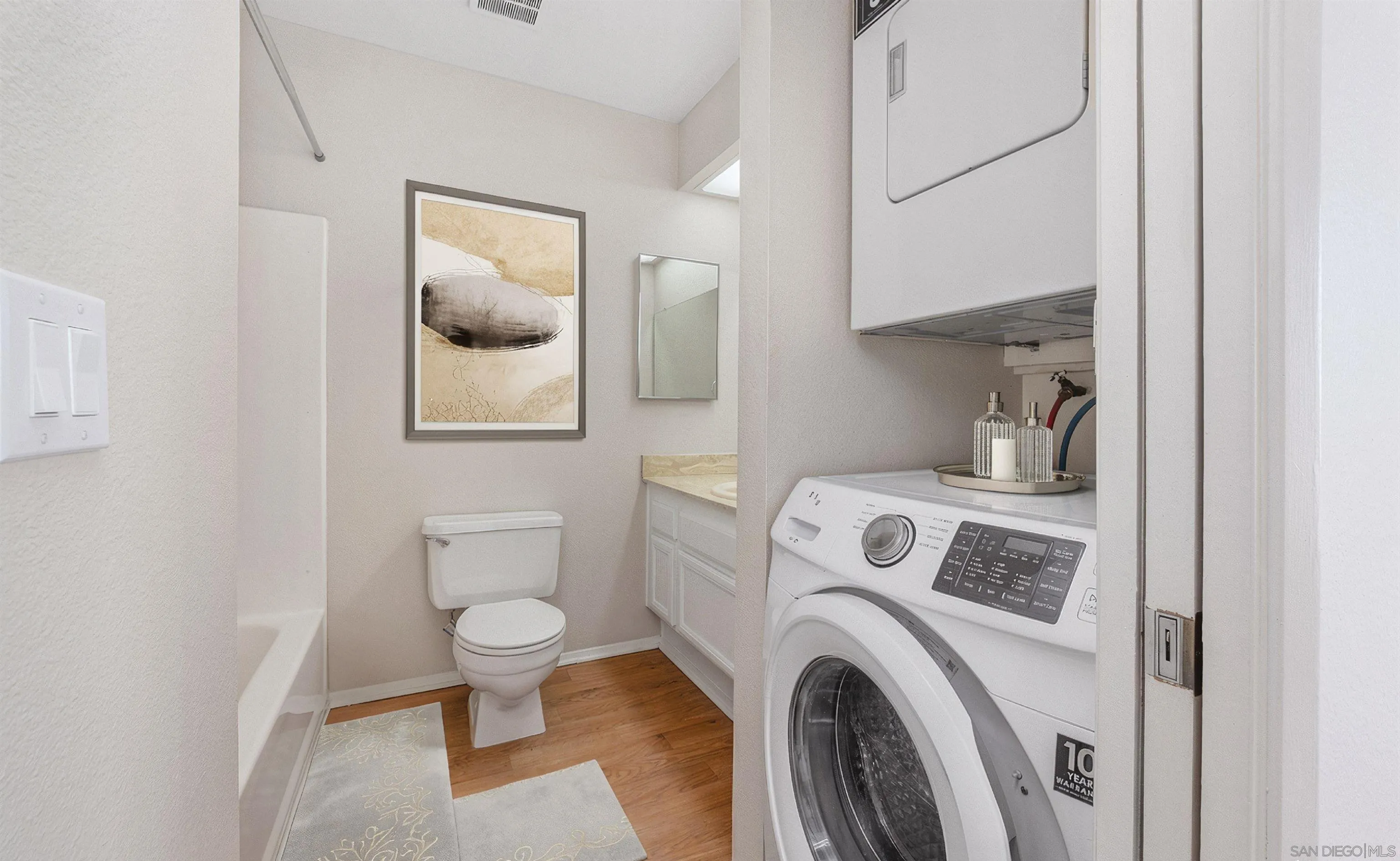 Photo #19: 260019825 Listing: Photo #19