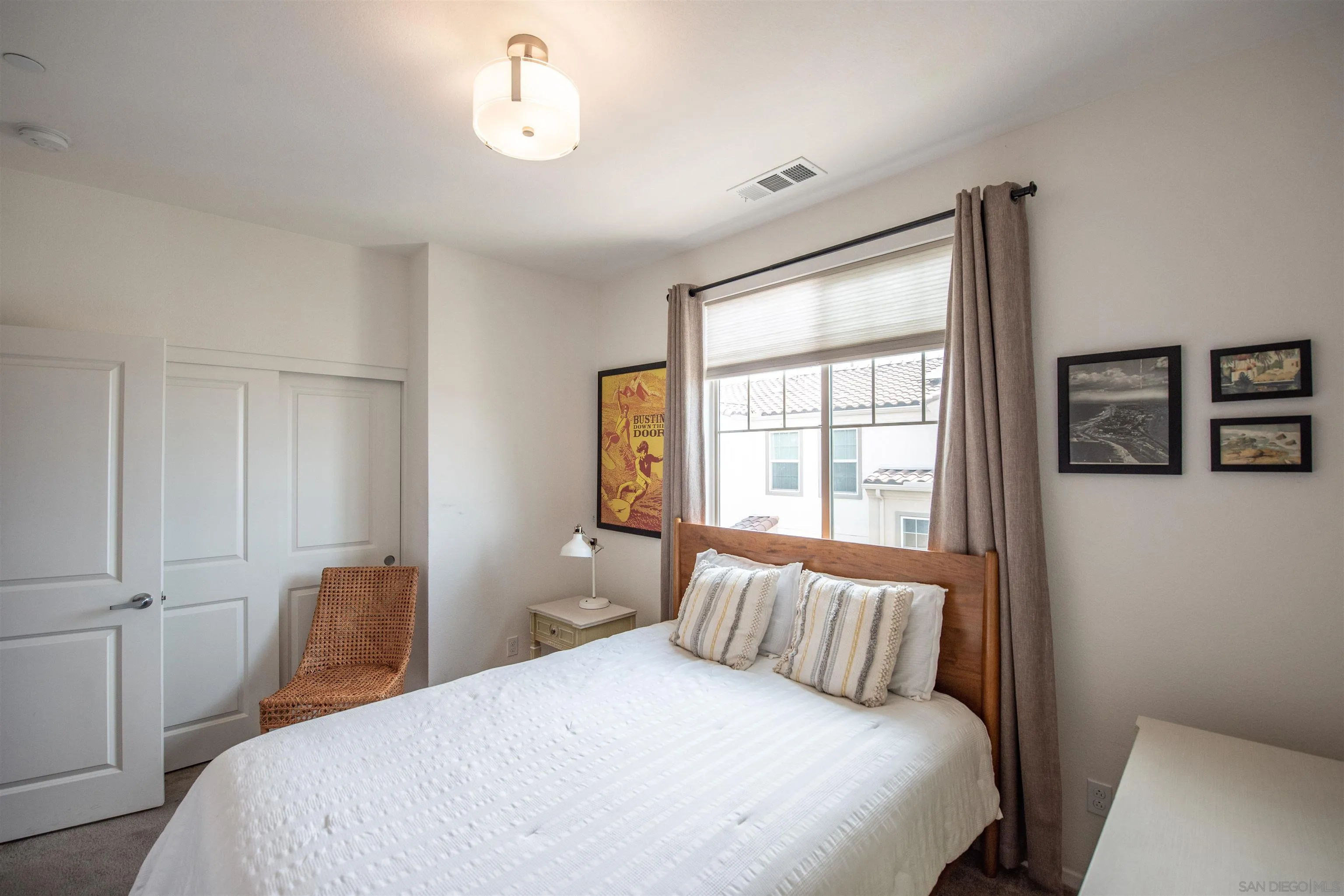 https://cdn.realtyfeed.com/cdn/127/260019830/918c8b3b8414a1028eed1f2e6ba916f8.webp