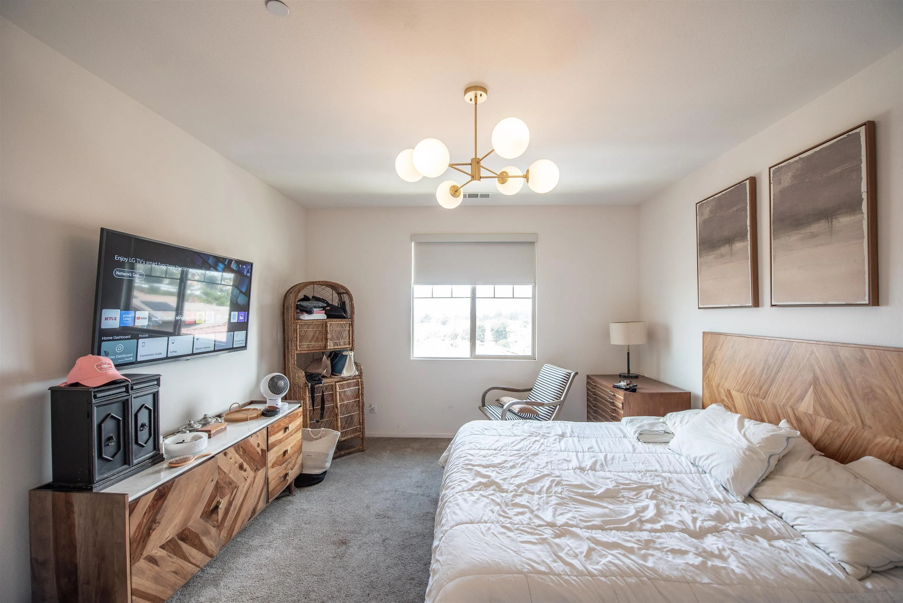 https://cdn.realtyfeed.com/cdn/127/260019830/d35bf864cb419bac689a896639097ad2.webp