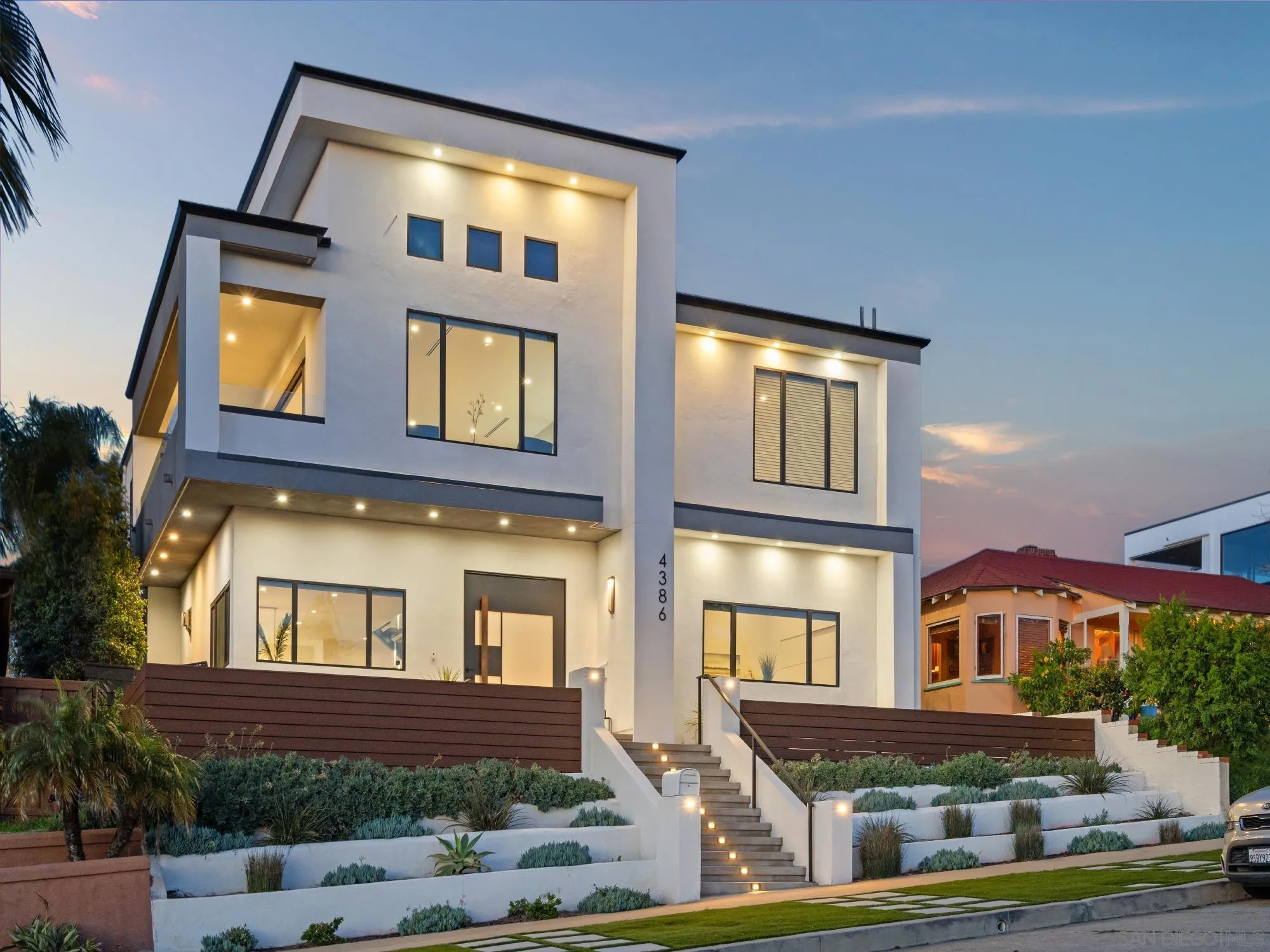 https://cdn.realtyfeed.com/cdn/127/260019832/3756c938b08cdff0962d1b6c34781b10.webp