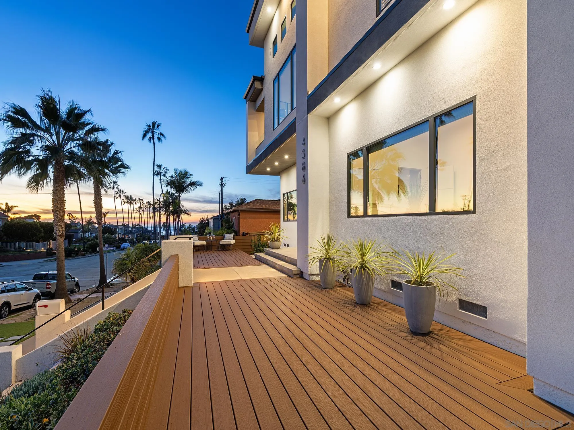 https://cdn.realtyfeed.com/cdn/127/260019832/3906bc2d99352886c35f45c4f4c72637.webp