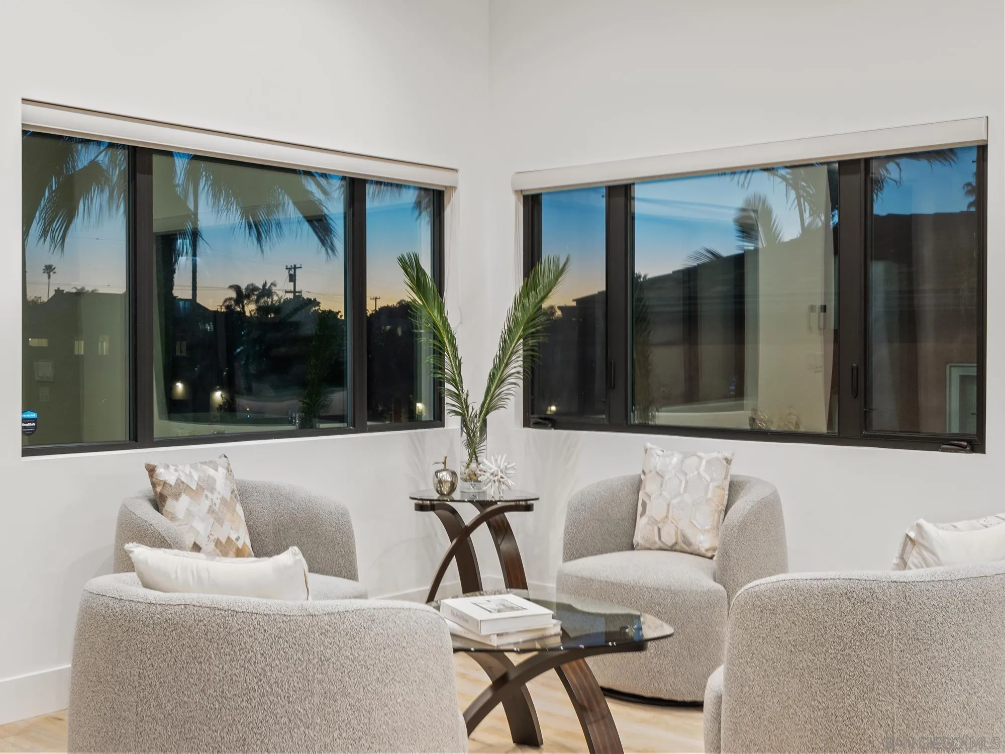 https://cdn.realtyfeed.com/cdn/127/260019832/70a3c8d399881986587698f7382623fc.webp